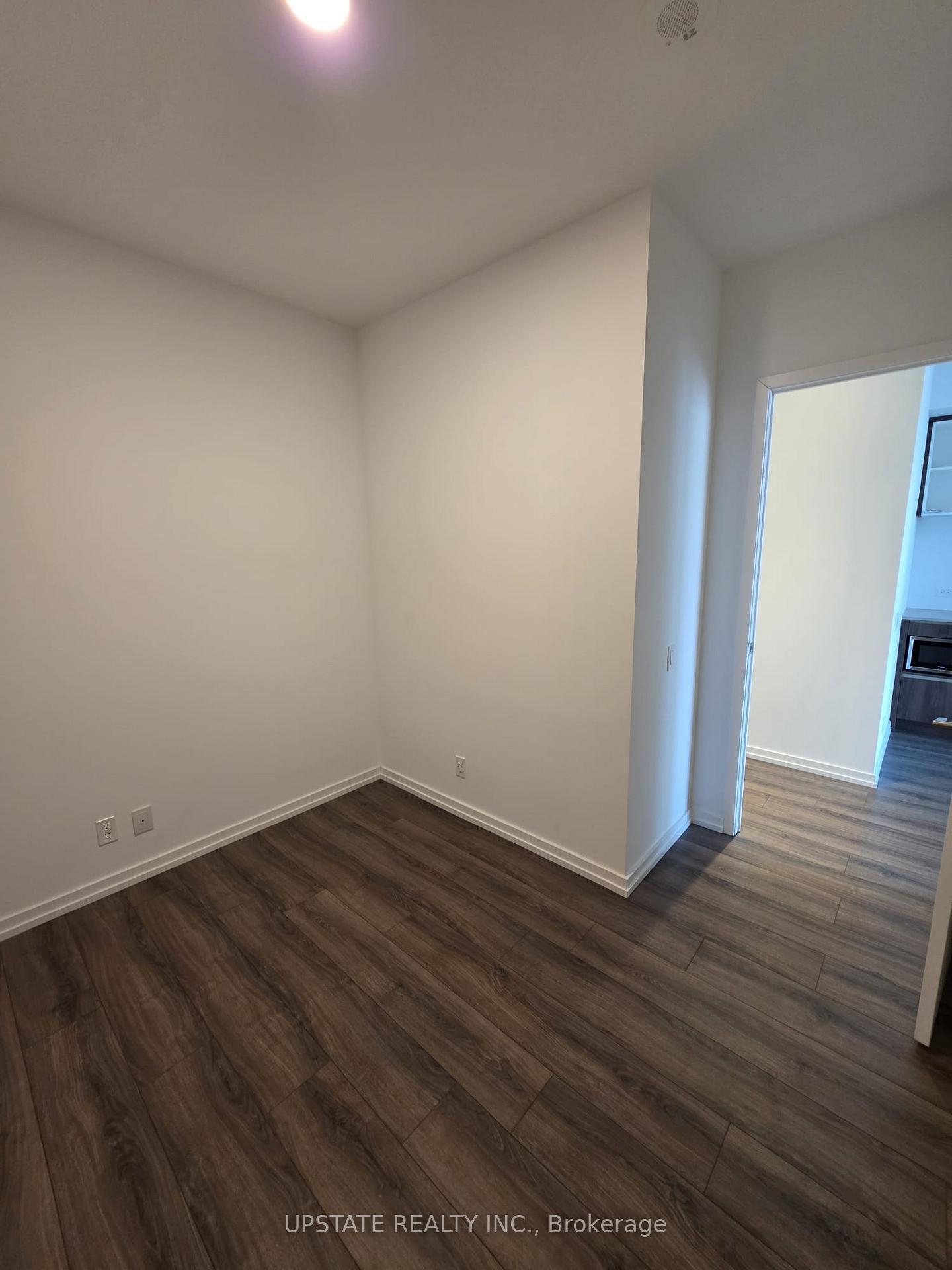 Photo 9 of Unit PH08, 1000 Portage Parkway, Vaughan, Vaughan Corporate Centre — HOMEH