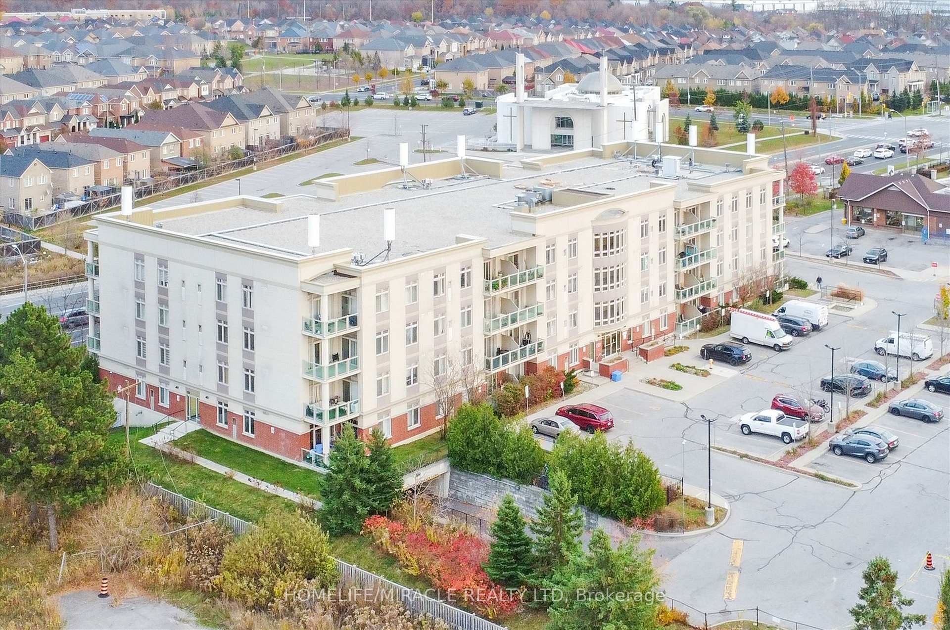 Photo 3 of Unit 106, 7340 Markham Road, Markham, Middlefield — HOMEH