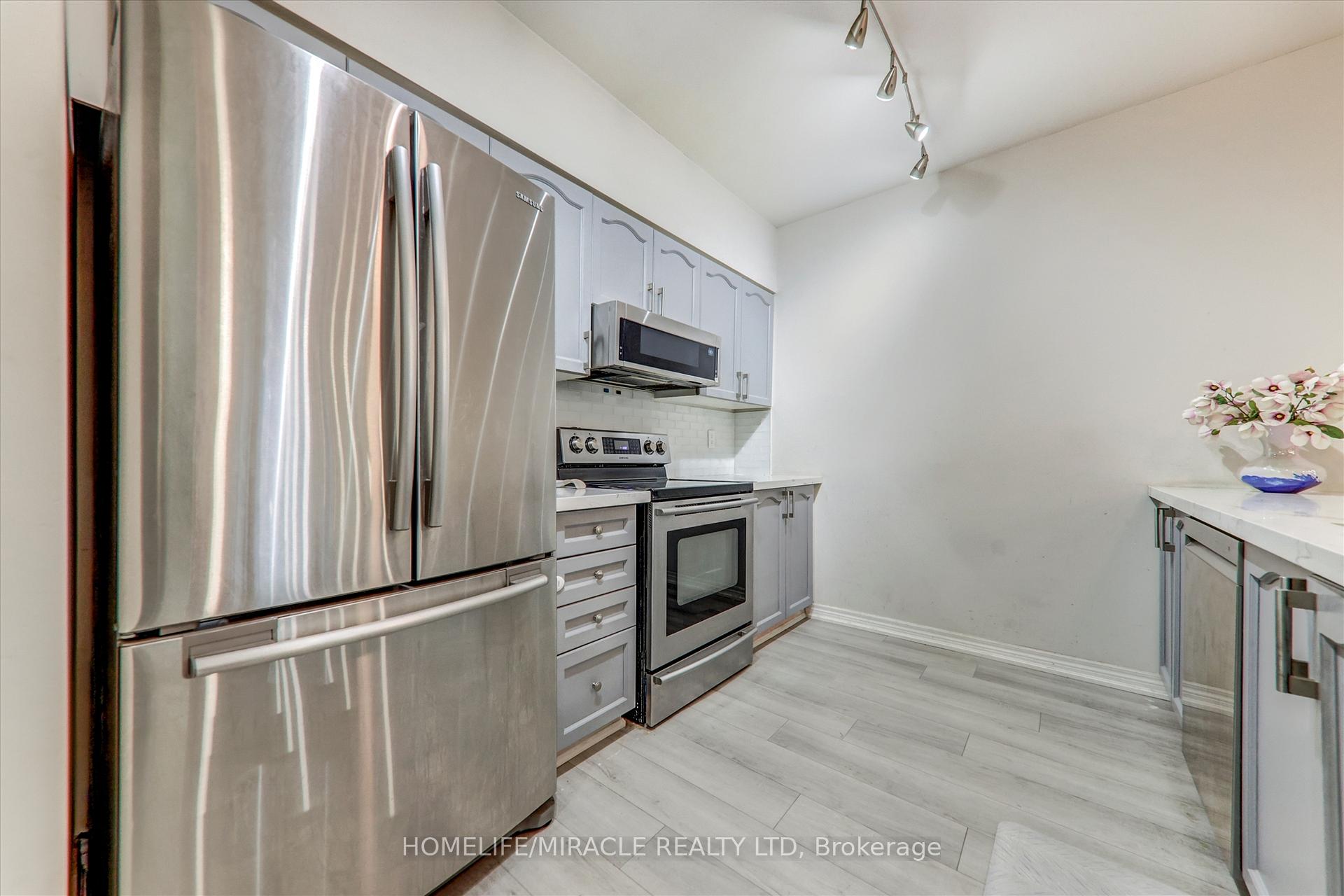 Photo 11 of Unit 106, 7340 Markham Road, Markham, Middlefield — HOMEH