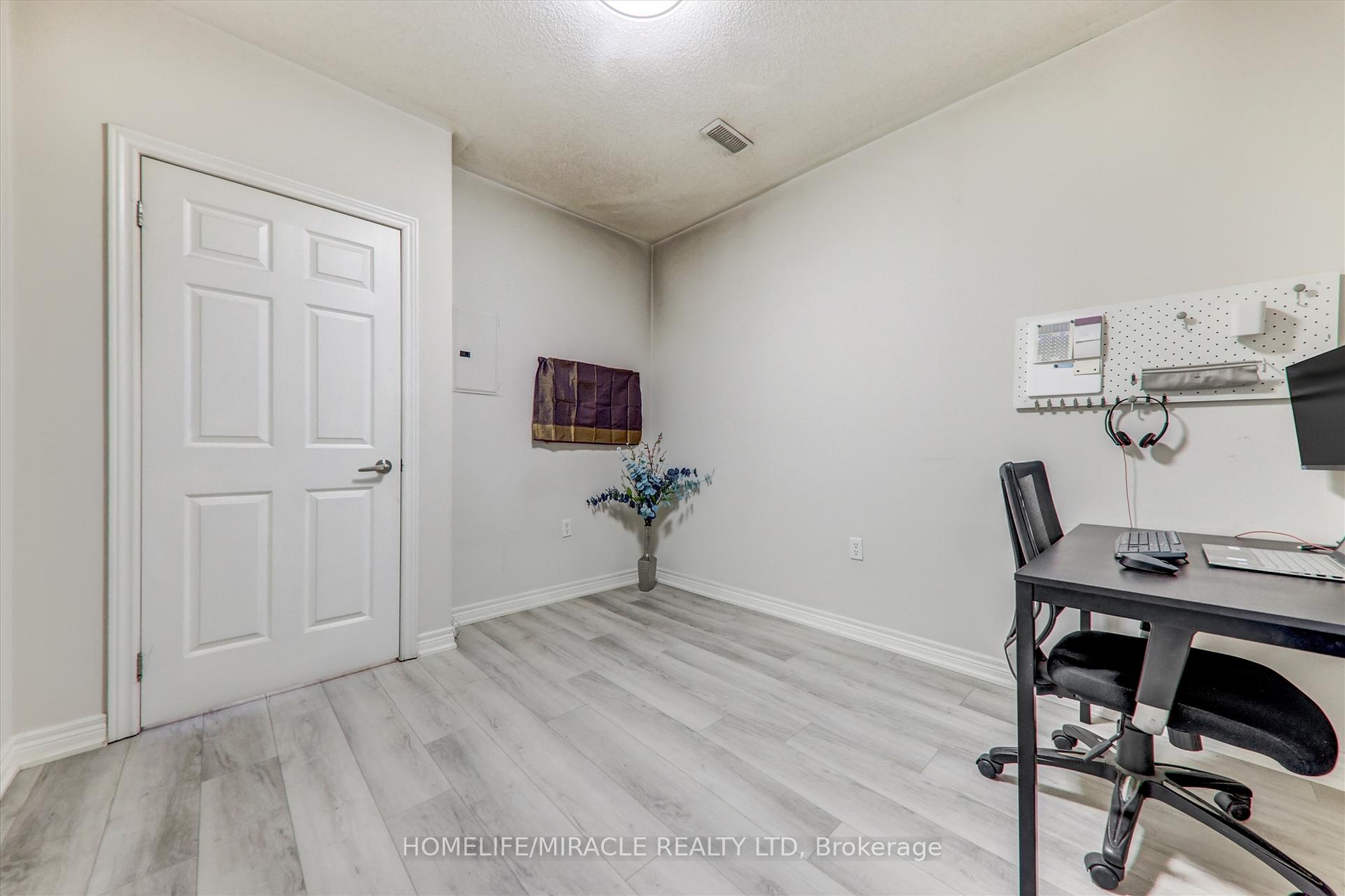Photo 32 of Unit 106, 7340 Markham Road, Markham, Middlefield — HOMEH