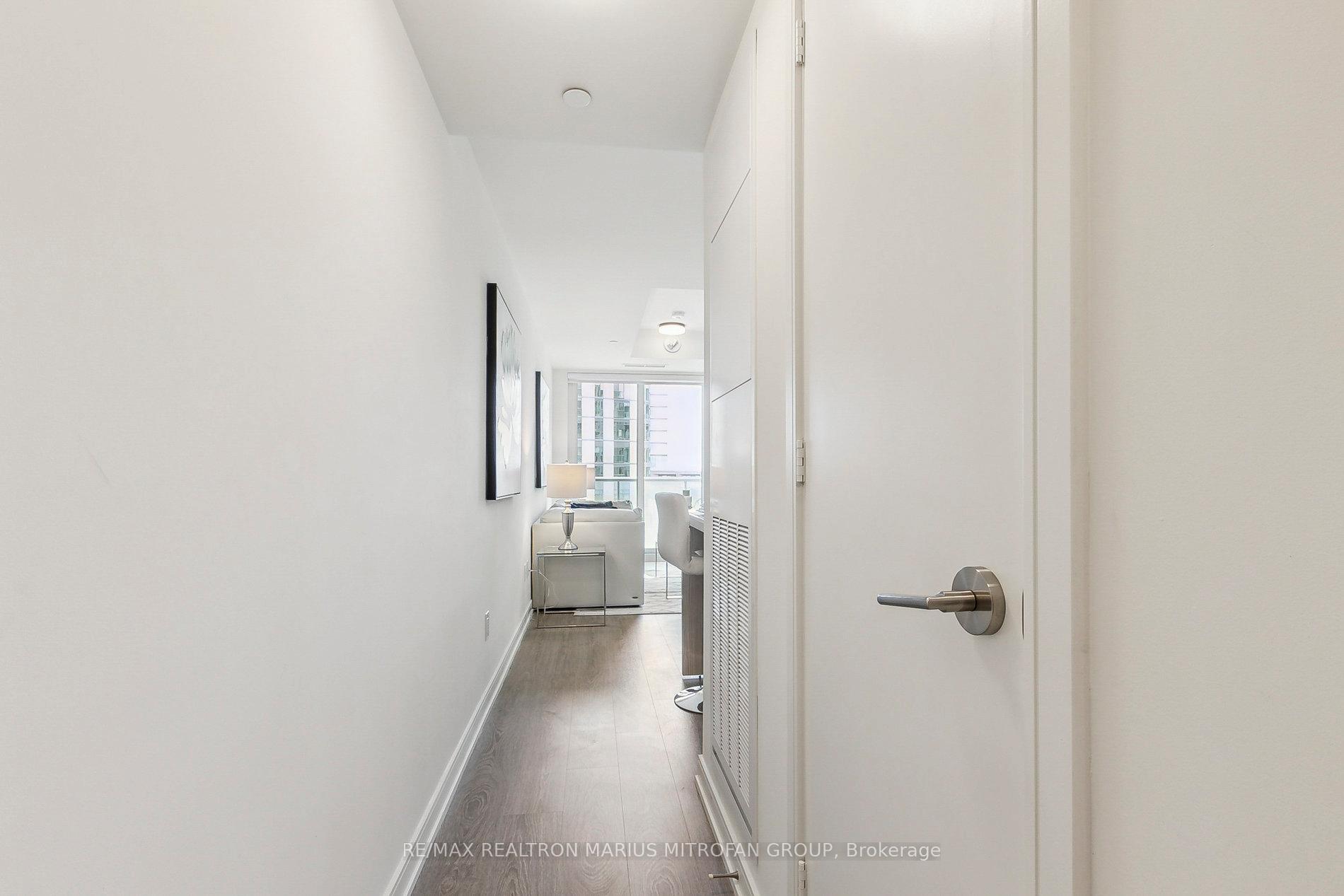 Photo 5 of Unit 715, 425 Front Street E, Toronto, Waterfront Communities — HOMEH