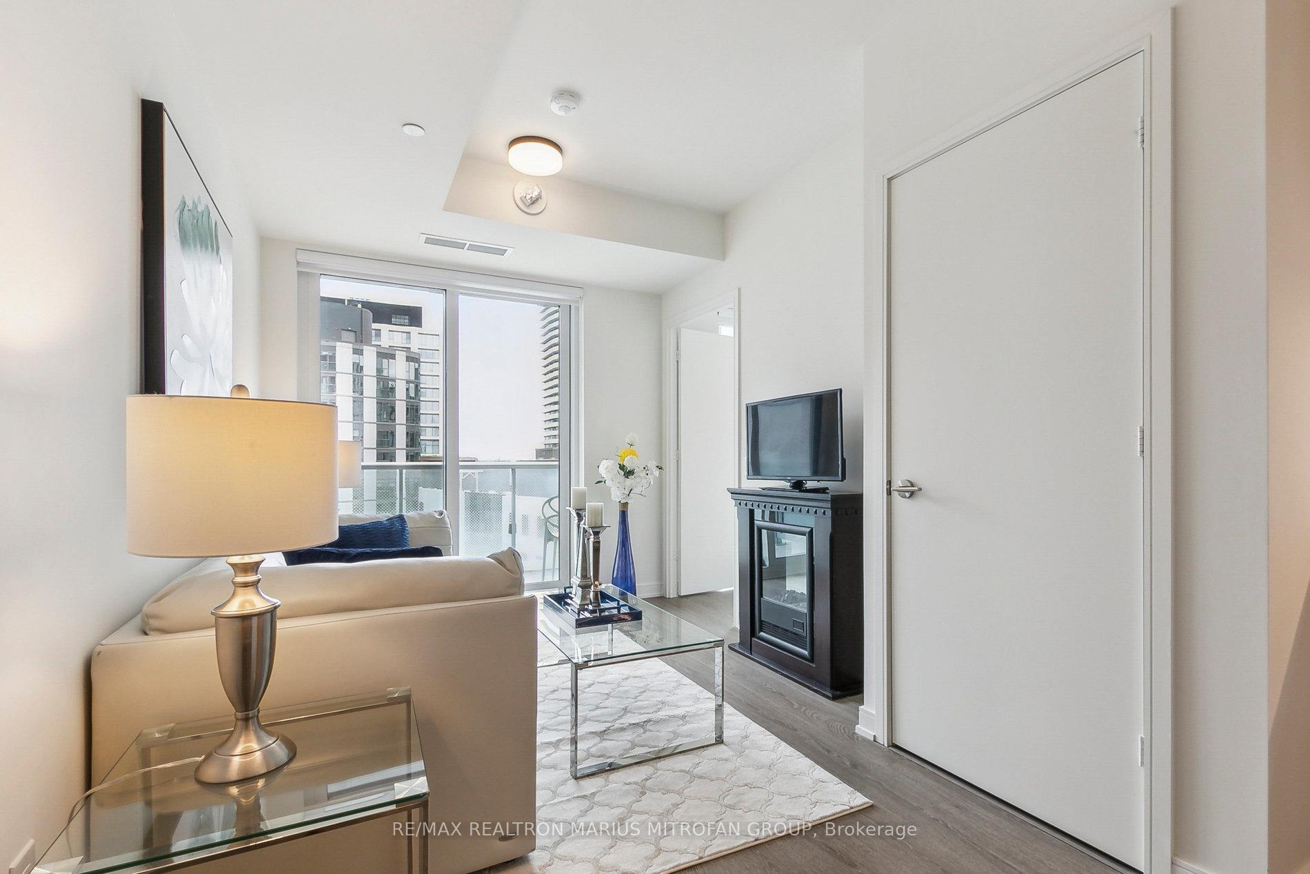 Photo 6 of Unit 715, 425 Front Street E, Toronto, Waterfront Communities — HOMEH
