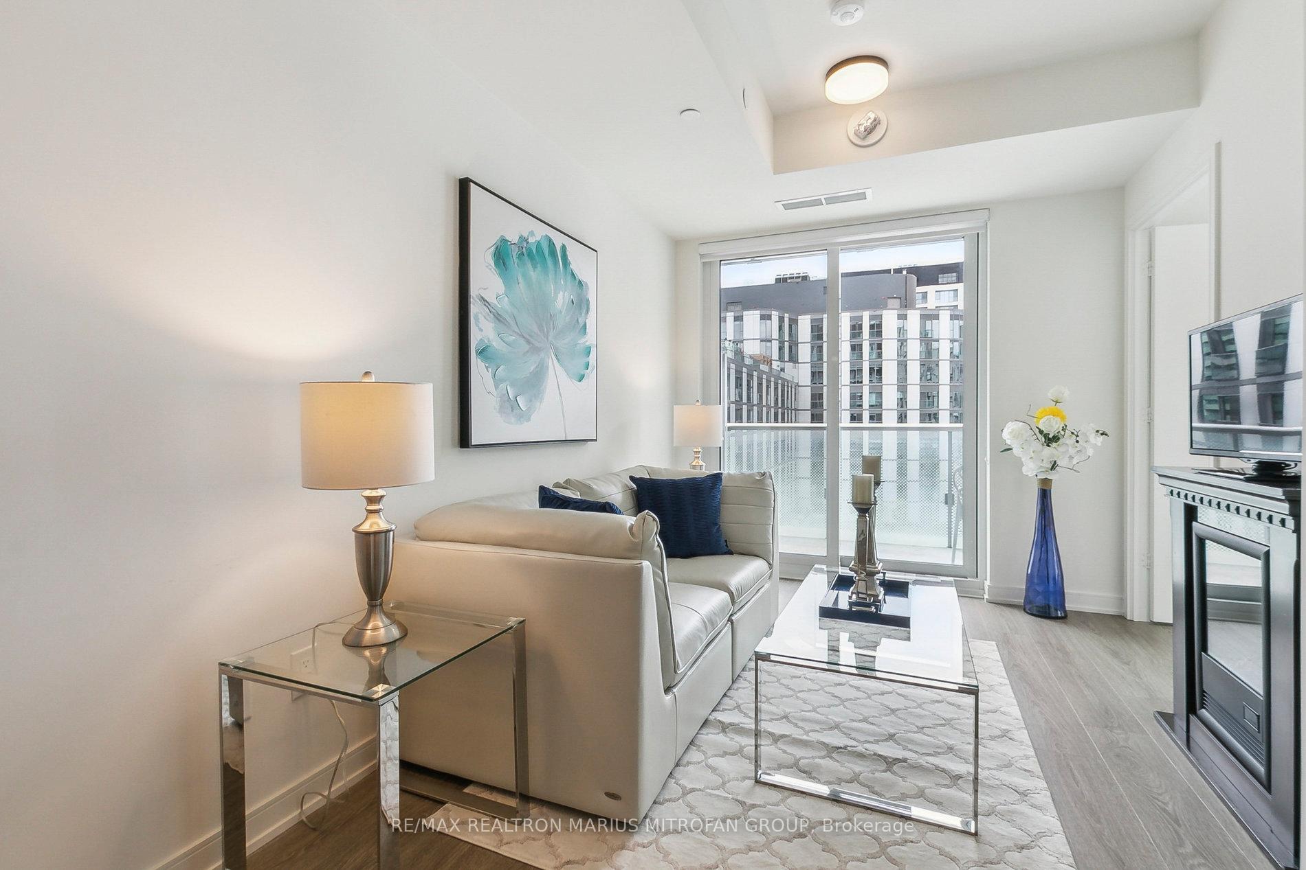 Photo 8 of Unit 715, 425 Front Street E, Toronto, Waterfront Communities — HOMEH