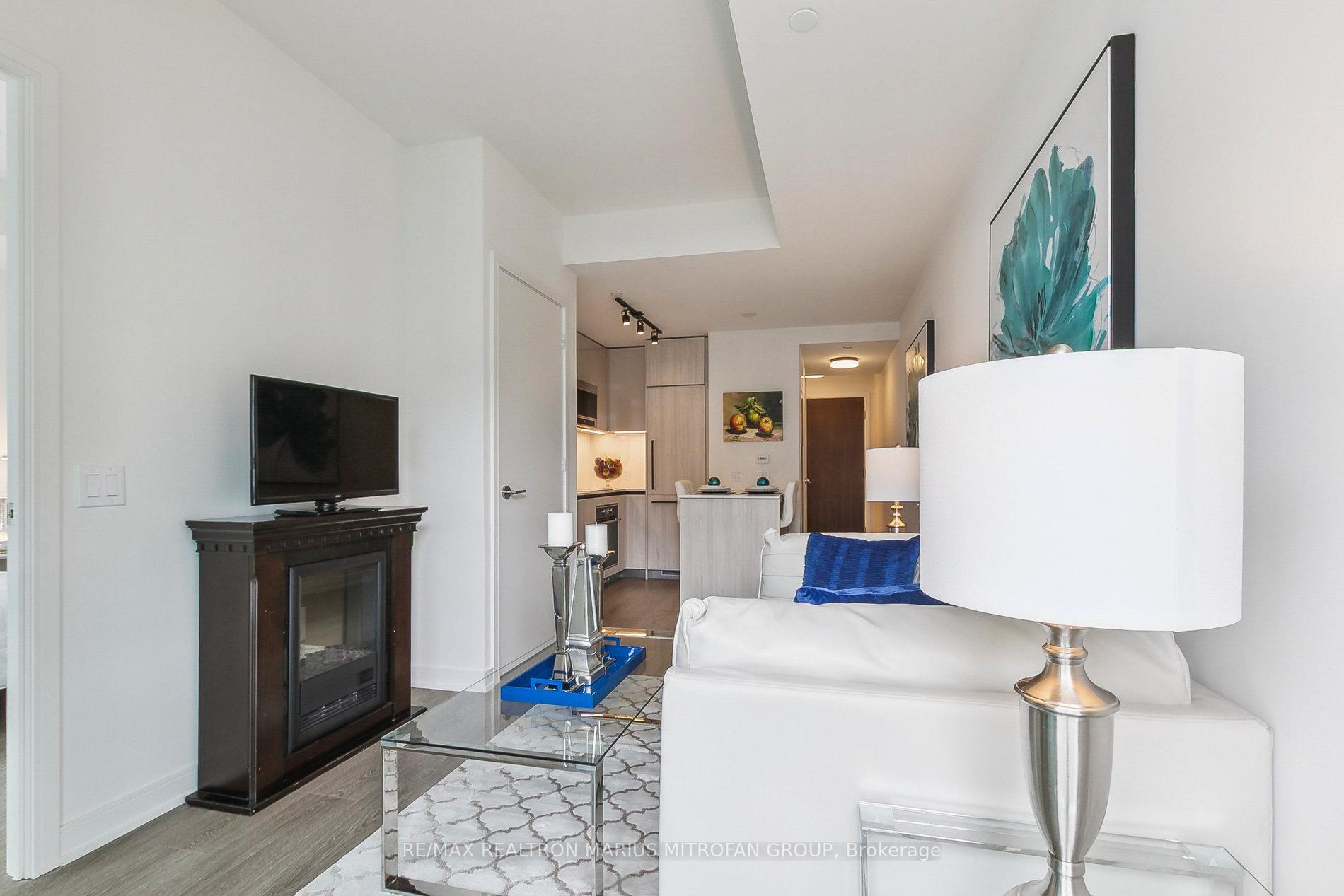 Photo 10 of Unit 715, 425 Front Street E, Toronto, Waterfront Communities — HOMEH