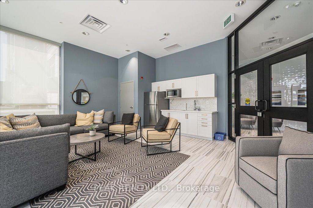 Photo 12 of Unit 304, 195 Commonwealth Street, Kitchener, Larentian West — HOMEH