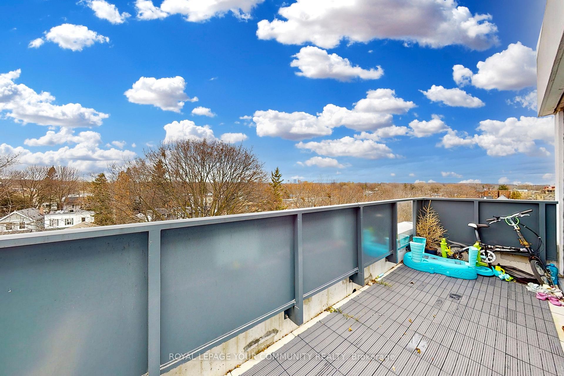Photo 23 of Unit 502, 1630 Queen Street E, Toronto, Woodbine Corridor — HOMEH