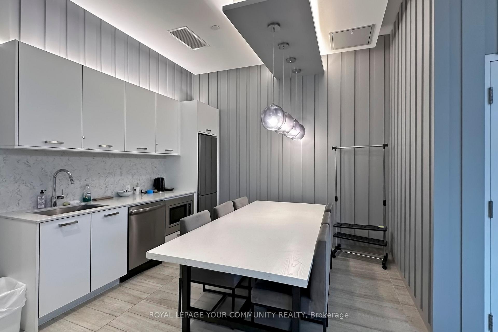 Photo 31 of Unit 502, 1630 Queen Street E, Toronto, Woodbine Corridor — HOMEH