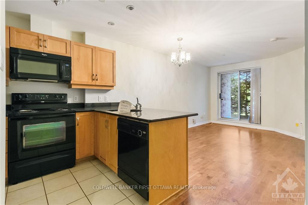 Photo 11 of Unit 104, 314 Central Park Drive, Ottawa, Central Park — HOMEH