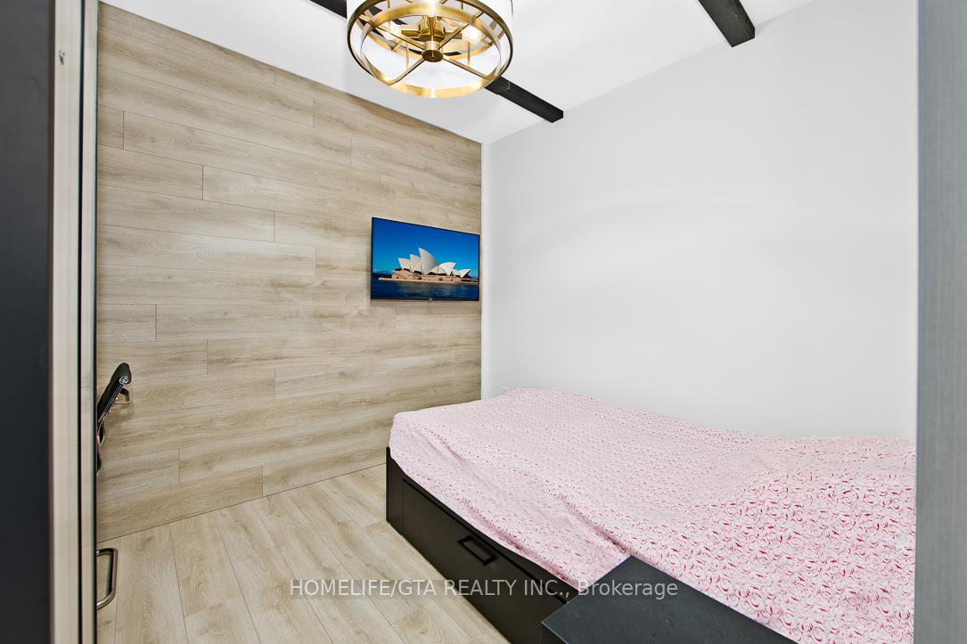 Photo 13 of Unit 1826, 145 Columbia Street W, Waterloo — HOMEH