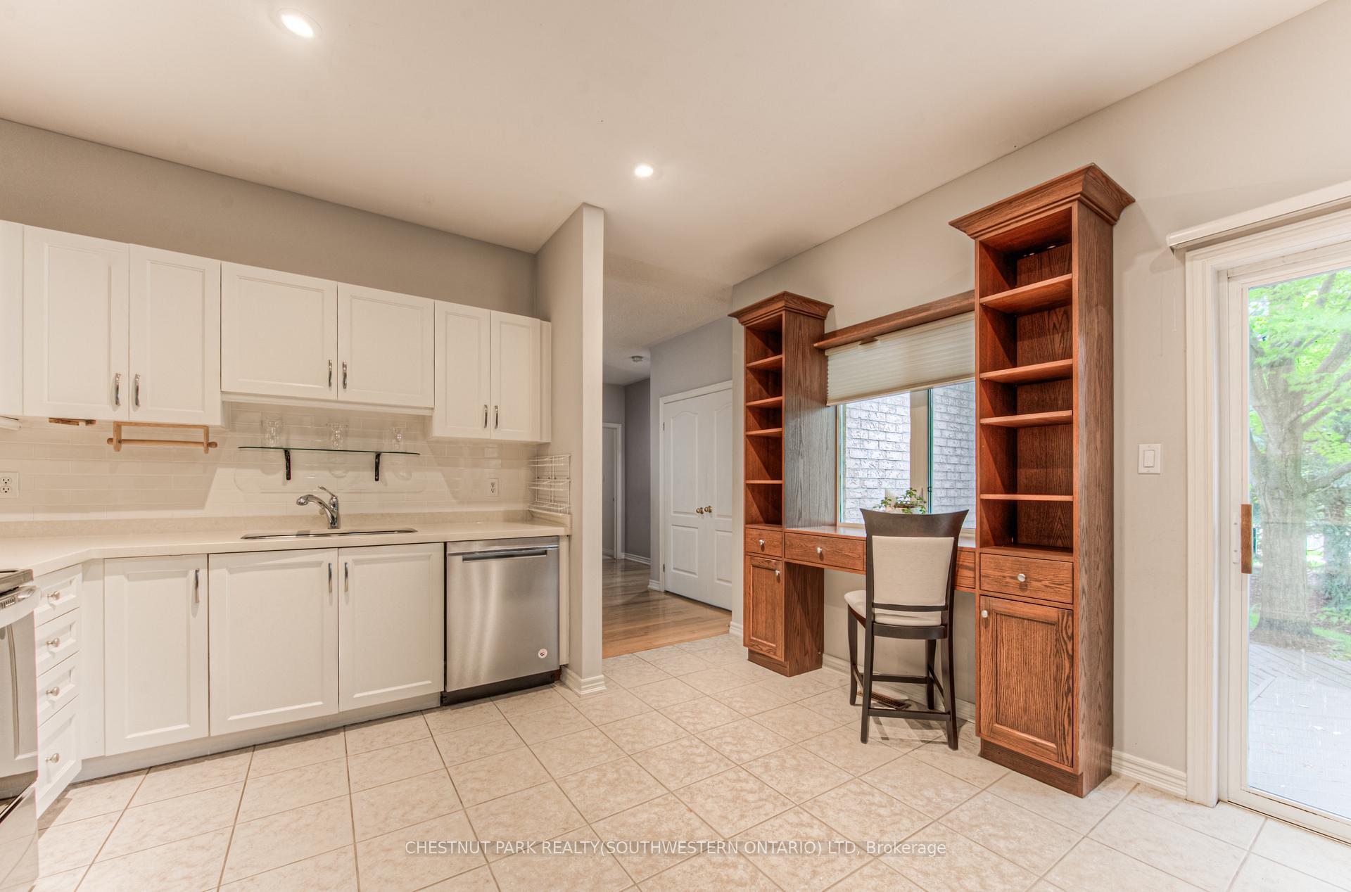 Photo 24 of Unit 19, 100 Idle Creek Drive, Kitchener, Idlewood — HOMEH