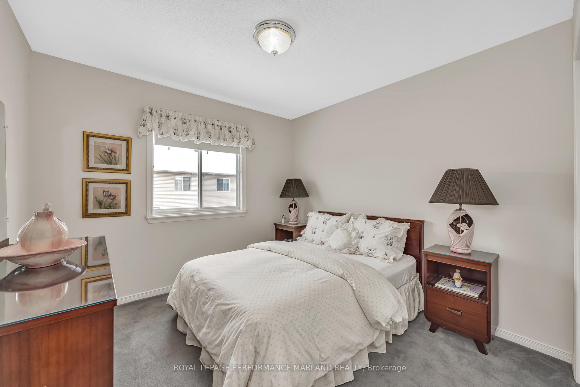 Photo 10 of 1721 Jobin Crescent, Ottawa, Carson Grove — HOMEH
