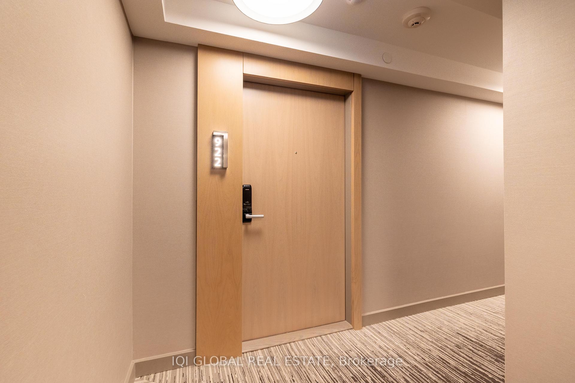 Photo 10 of Unit 922, 585 Bloor Street E, Toronto, North St. James Town — HOMEH