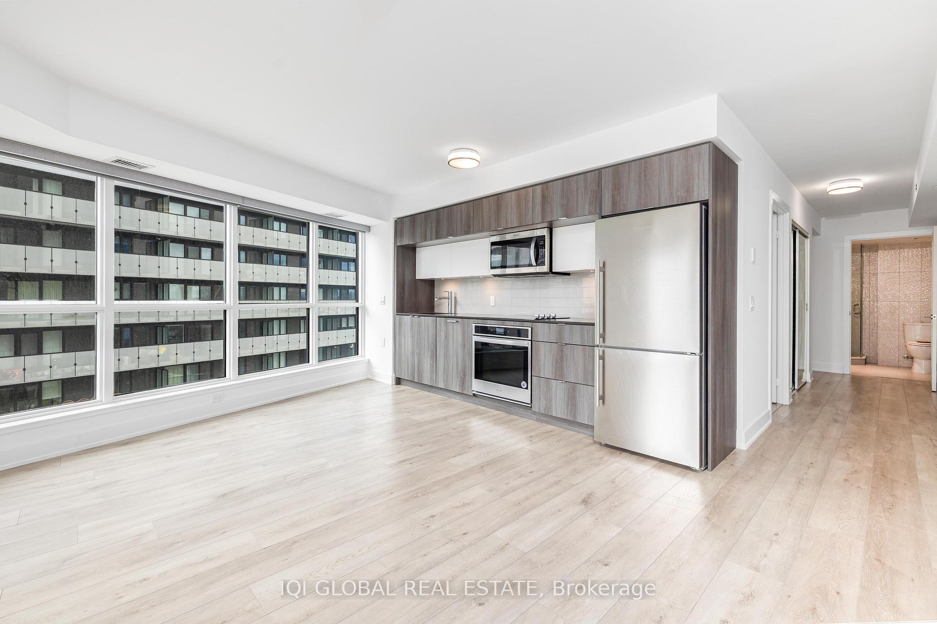 Photo 15 of Unit 922, 585 Bloor Street E, Toronto, North St. James Town — HOMEH