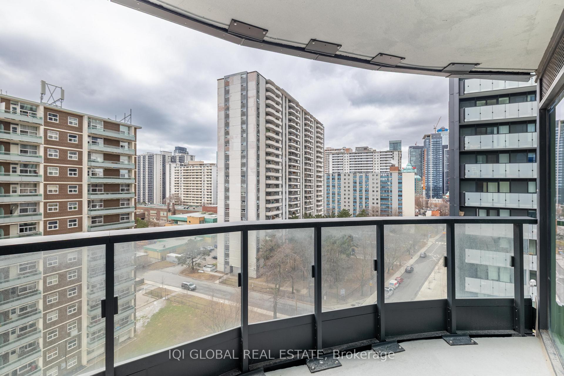 Photo 25 of Unit 922, 585 Bloor Street E, Toronto, North St. James Town — HOMEH