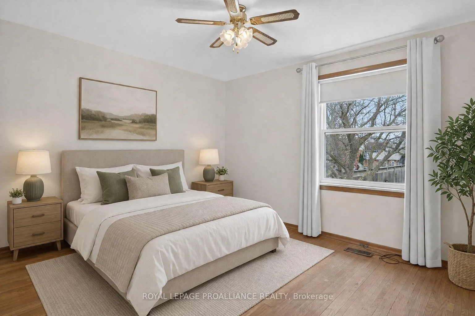 Photo 17 of 733 Cameron Street, Peterborough, Otonabee Ward 1 — HOMEH