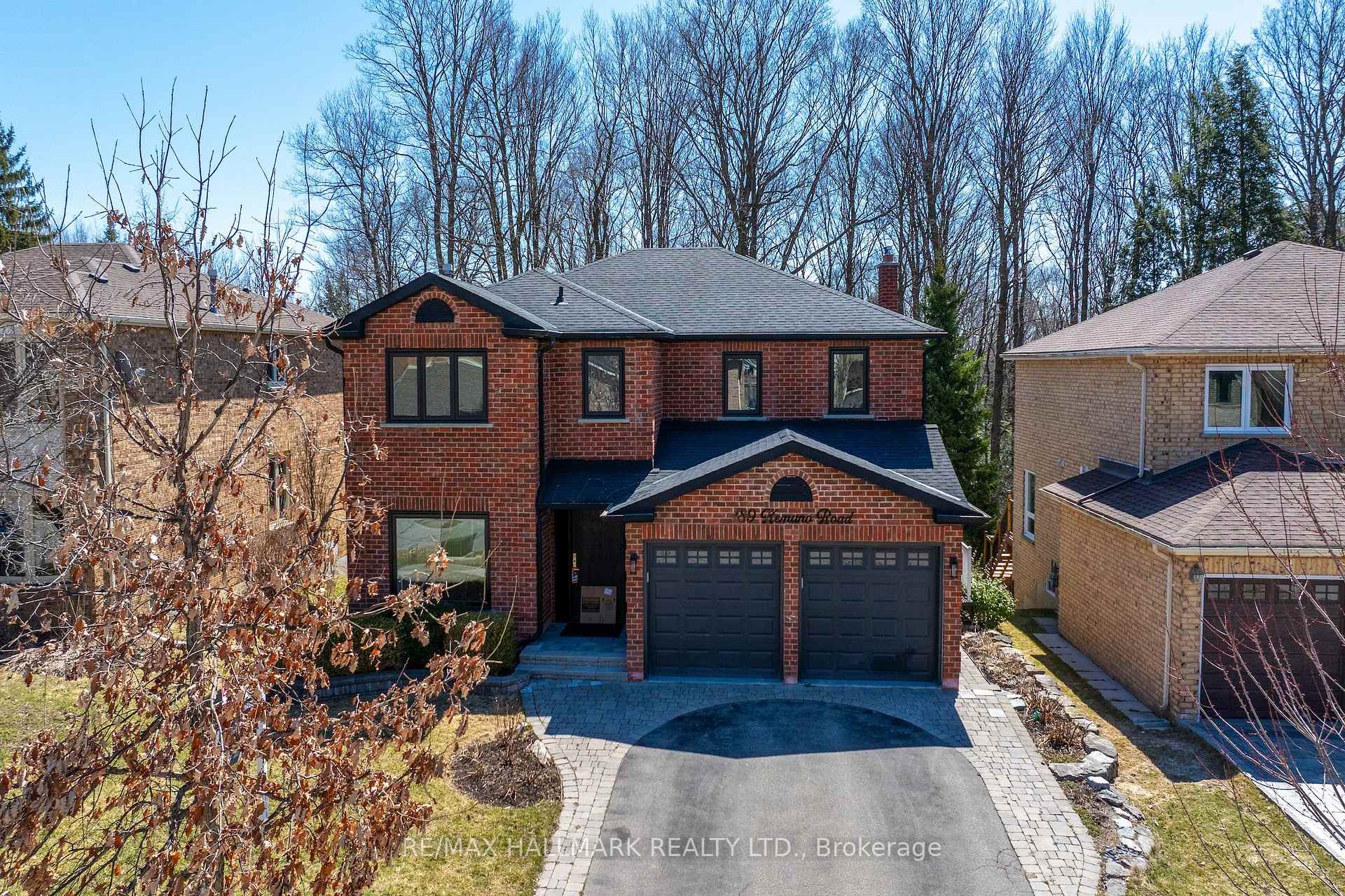 Photo 1 of 189 Kemano Road, Aurora, Aurora Heights — HOMEH