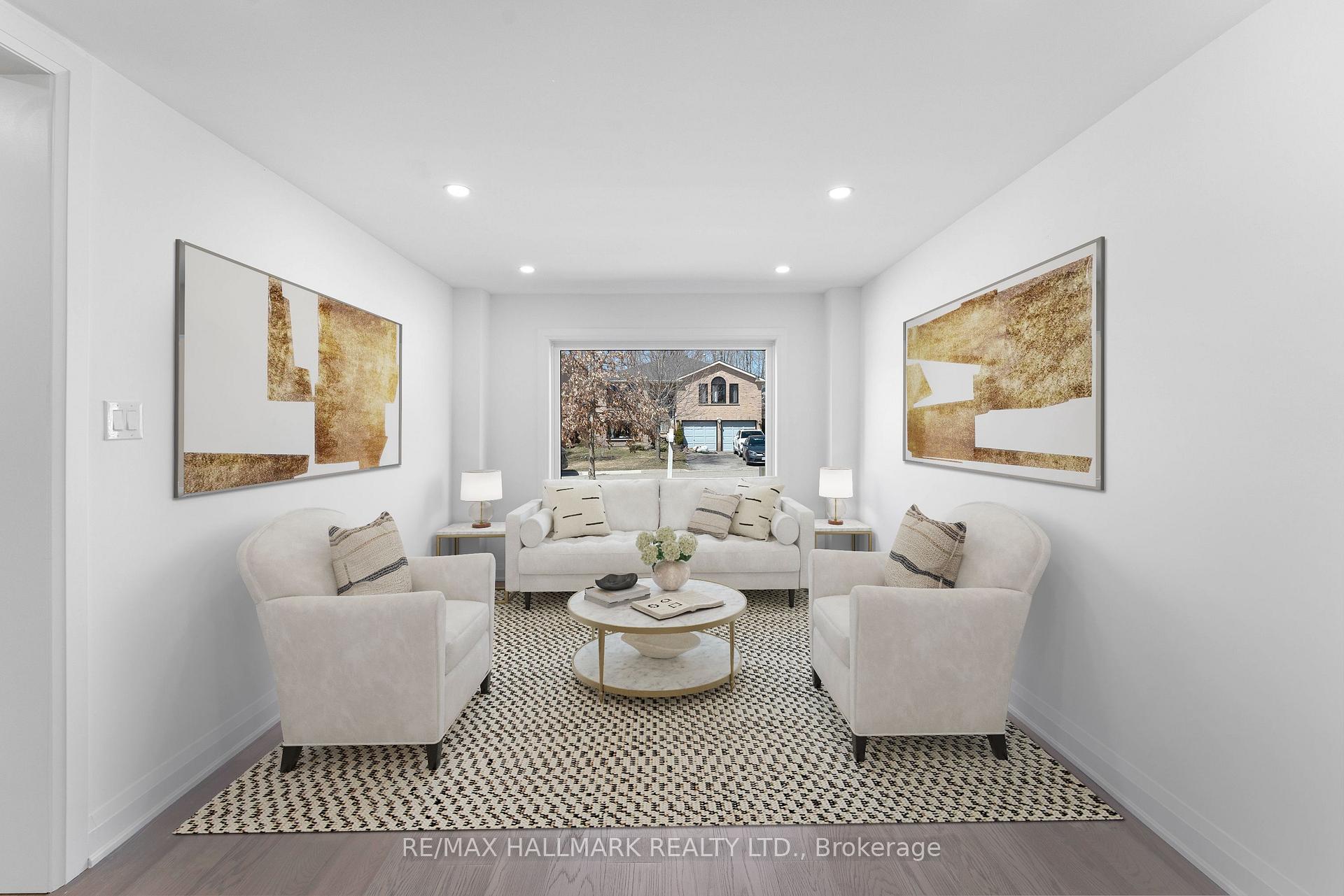 Photo 9 of 189 Kemano Road, Aurora, Aurora Heights — HOMEH