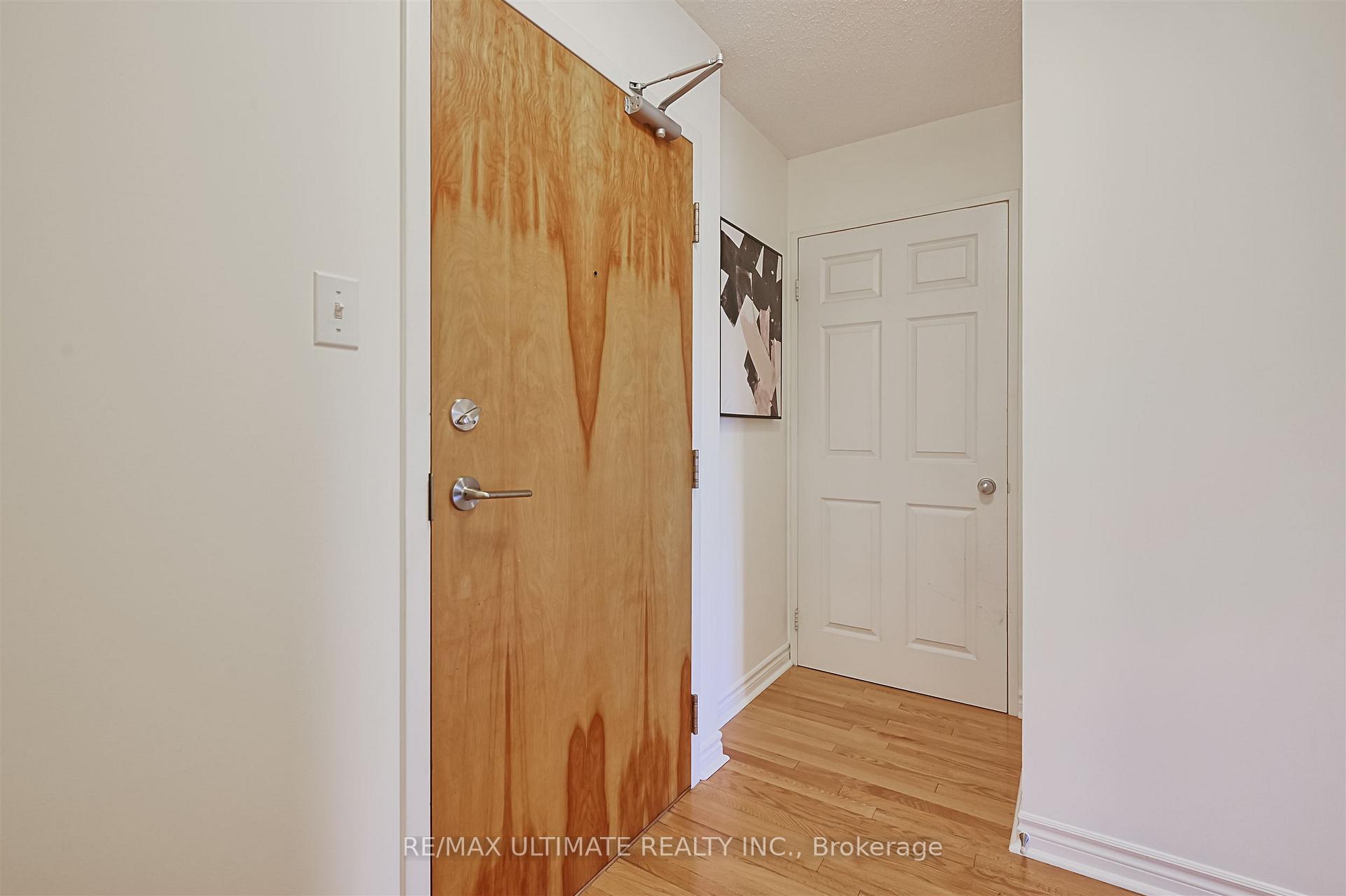 Photo 4 of Unit 808, 39 Parliament Street, Toronto, Waterfront Communities — HOMEH