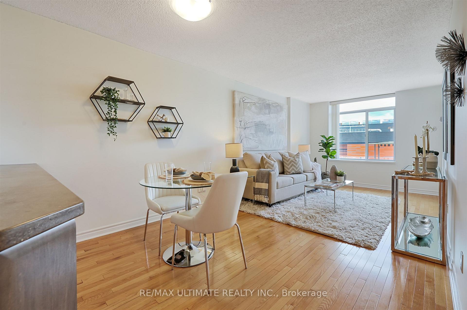 Photo 10 of Unit 808, 39 Parliament Street, Toronto, Waterfront Communities — HOMEH