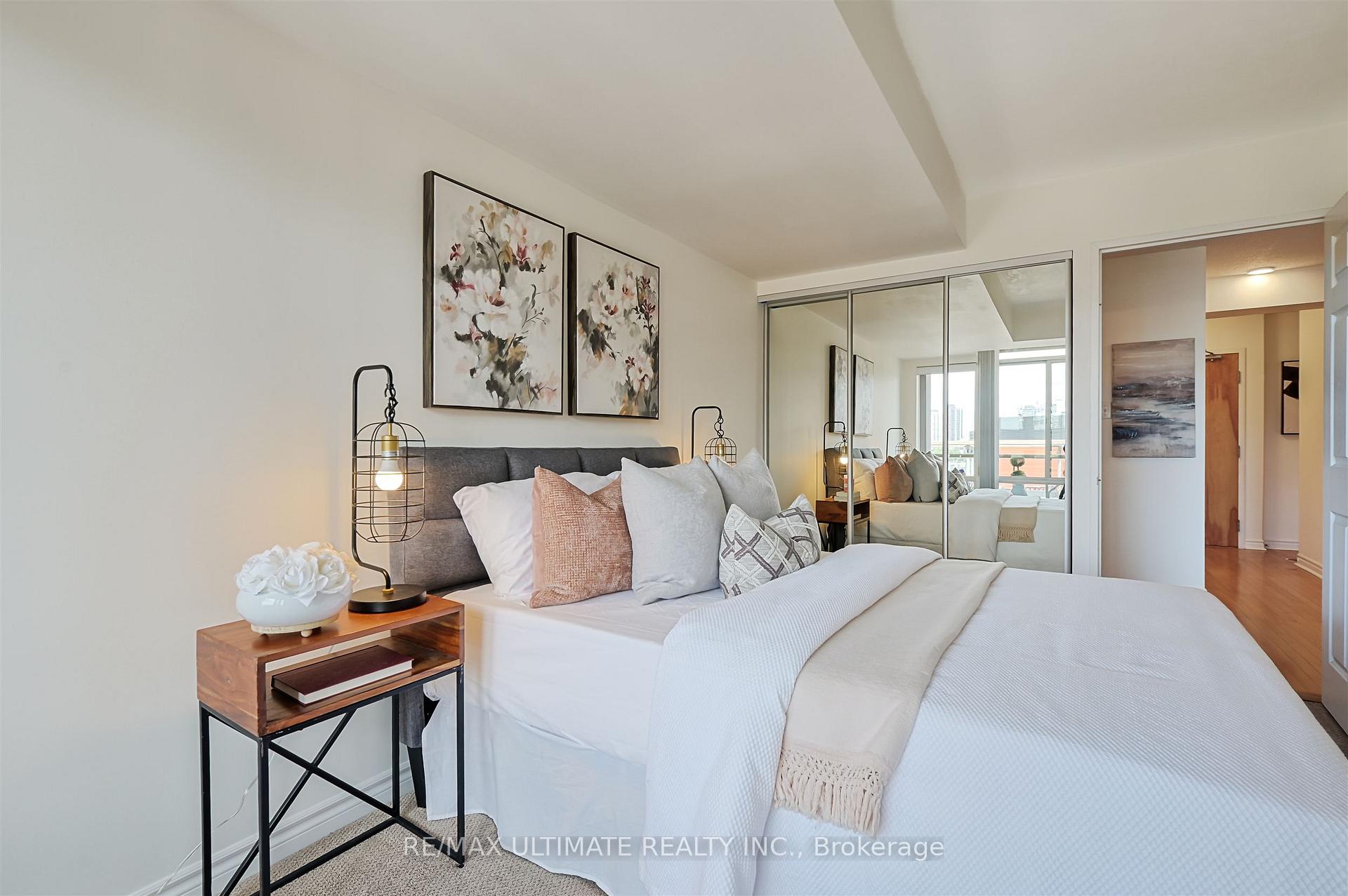 Photo 23 of Unit 808, 39 Parliament Street, Toronto, Waterfront Communities — HOMEH