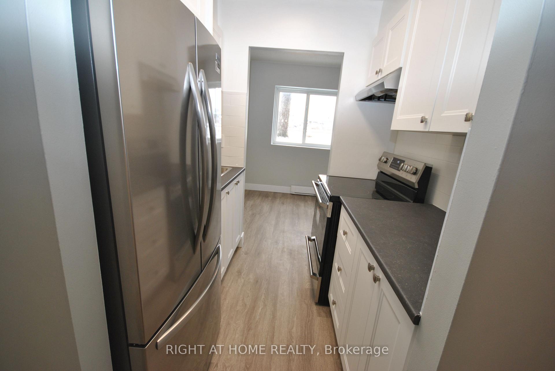 Photo 8 of Unit 106C, 2041 Arrowsmith Drive, Ottawa, Beacon Hill South — HOMEH