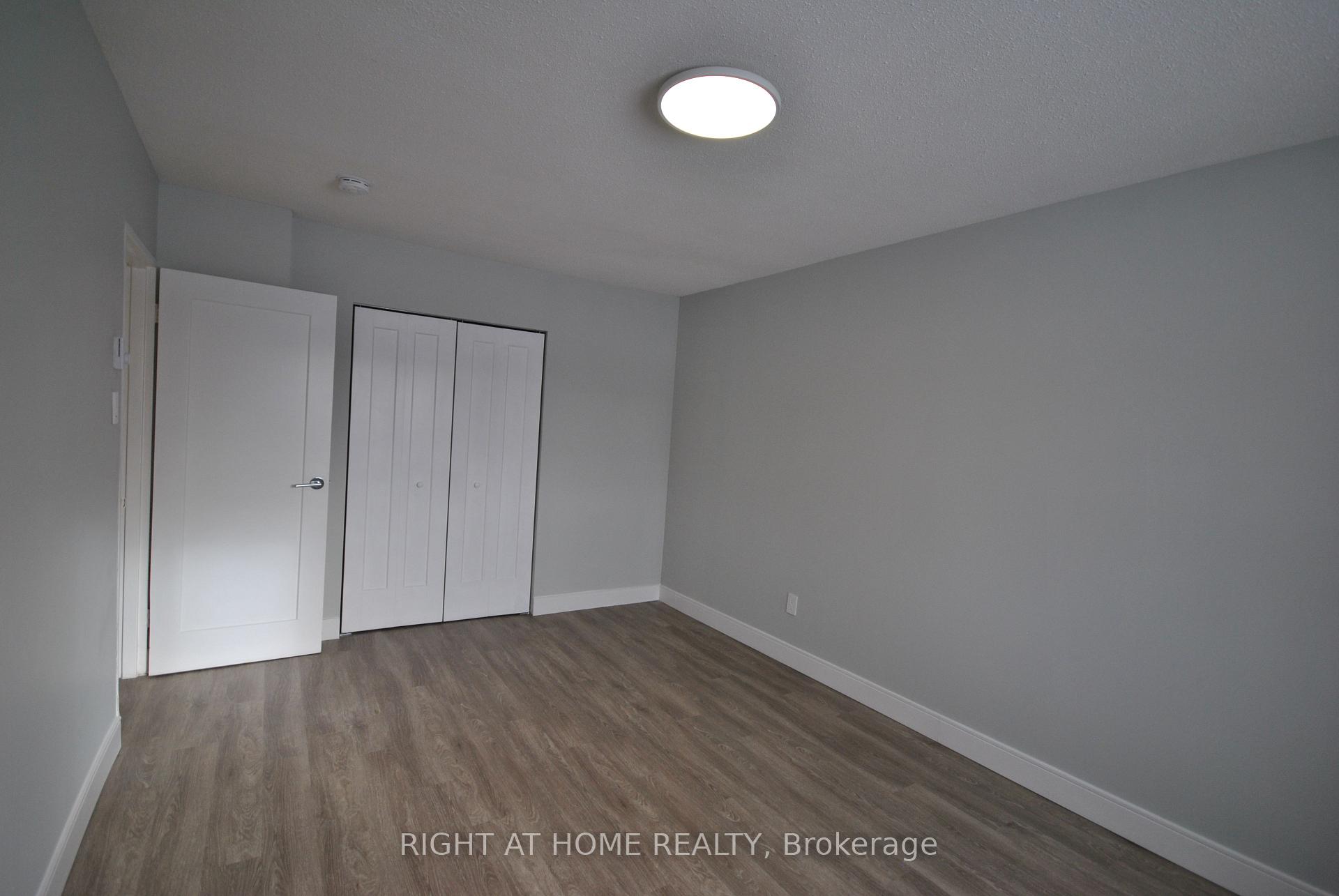 Photo 15 of Unit 106C, 2041 Arrowsmith Drive, Ottawa, Beacon Hill South — HOMEH