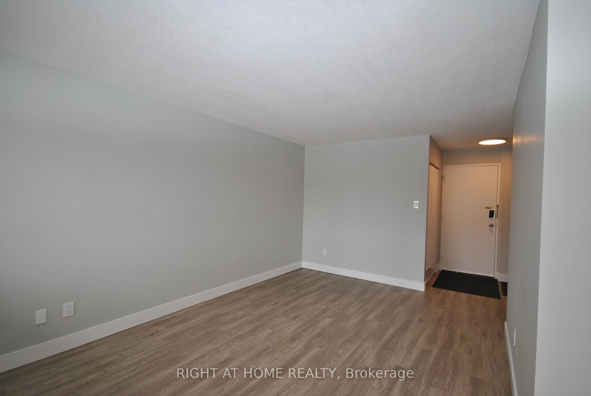 Photo 21 of Unit 106C, 2041 Arrowsmith Drive, Ottawa, Beacon Hill South — HOMEH