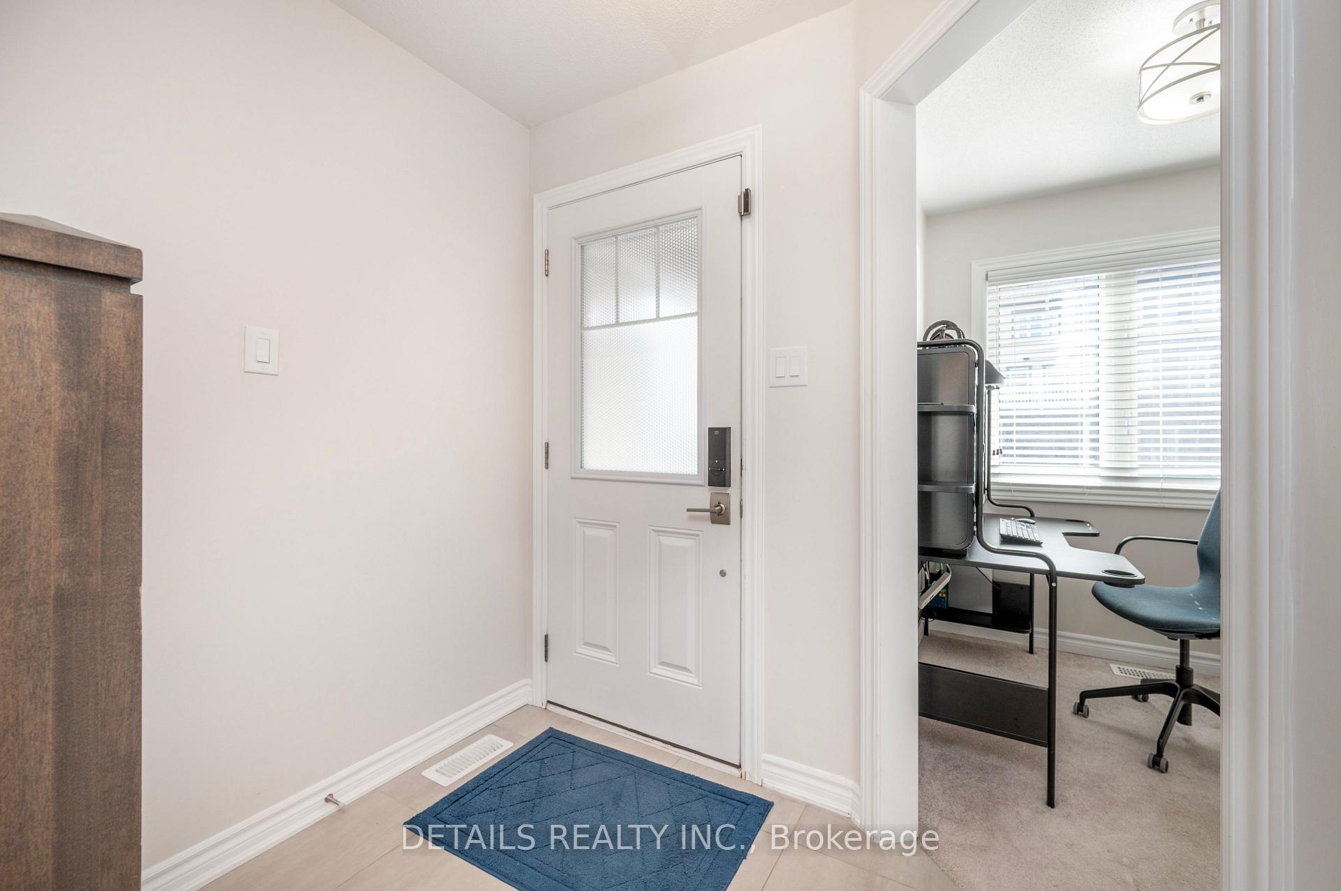 Photo 2 of 434 White Arctic Avenue, Ottawa, Barrhaven - Half Moon Bay — HOMEH