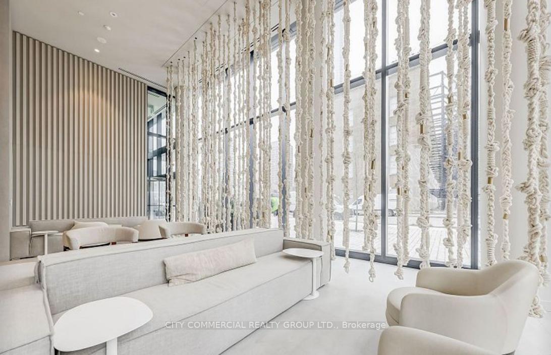Photo 3 of Unit 1616, 55 Cooper Street, Toronto, Waterfront Communities — HOMEH