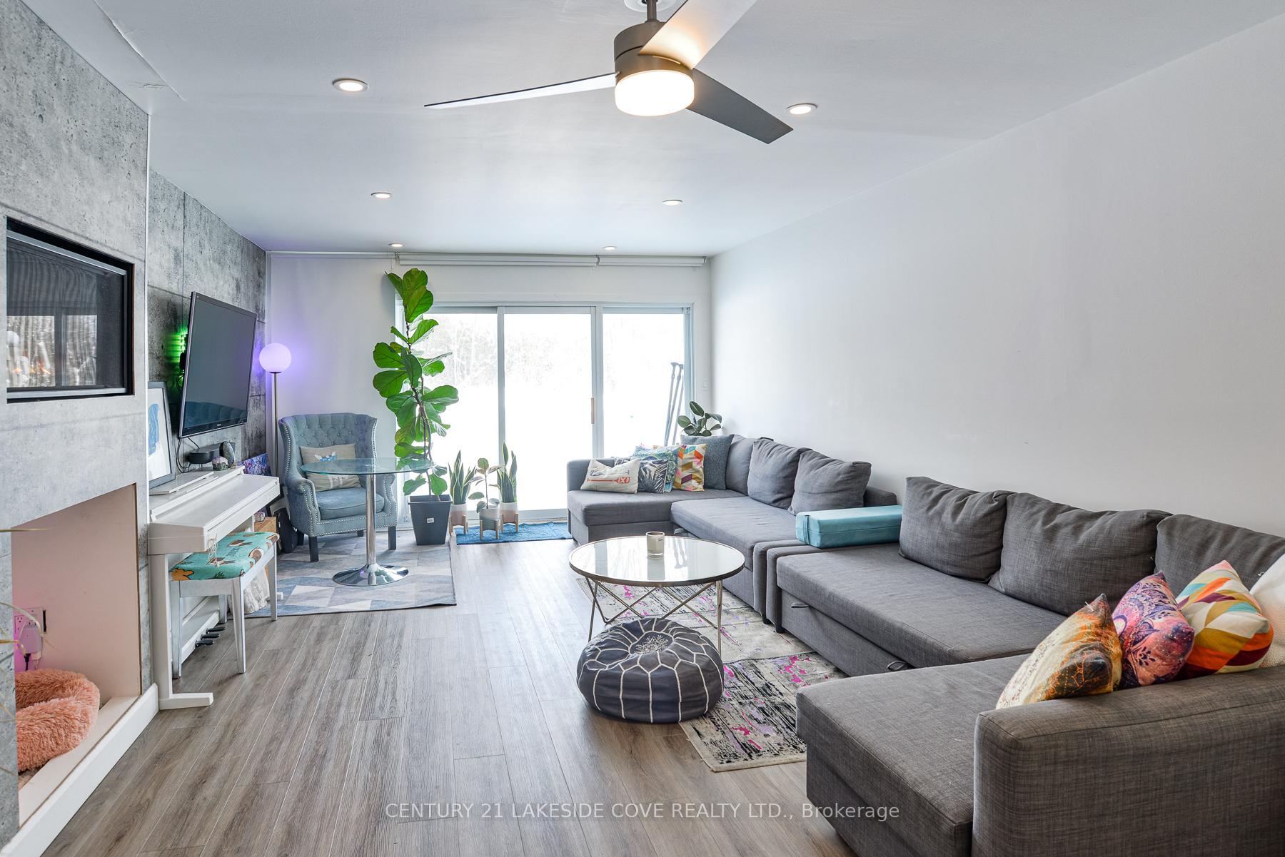 Photo 4 of Unit 19, 4 Paradise Boulevard N, Ramara, Rural Ramara — HOMEH