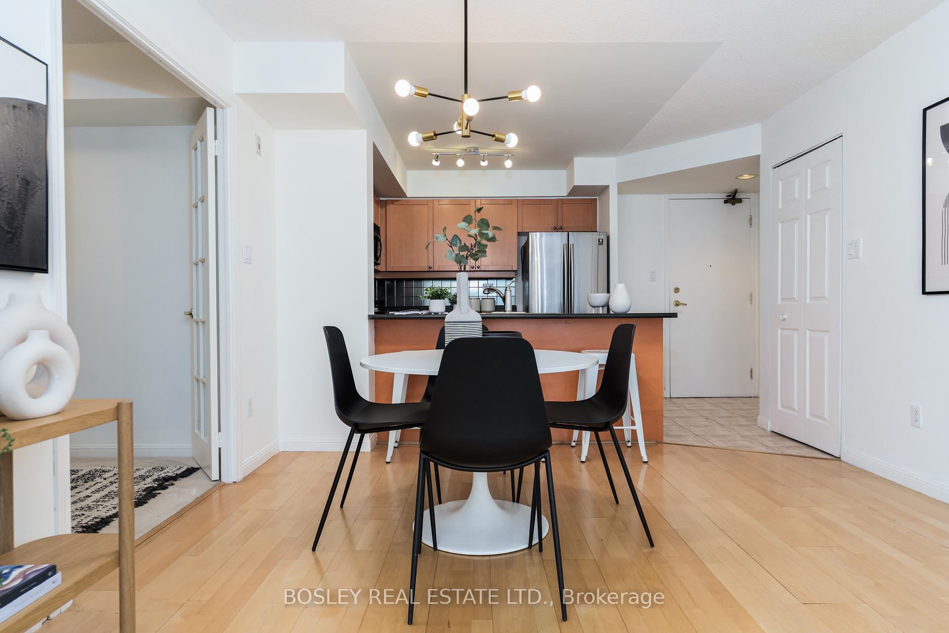 Photo 9 of Unit 312, 188 Redpath Avenue, Toronto, Mount Pleasant West — HOMEH