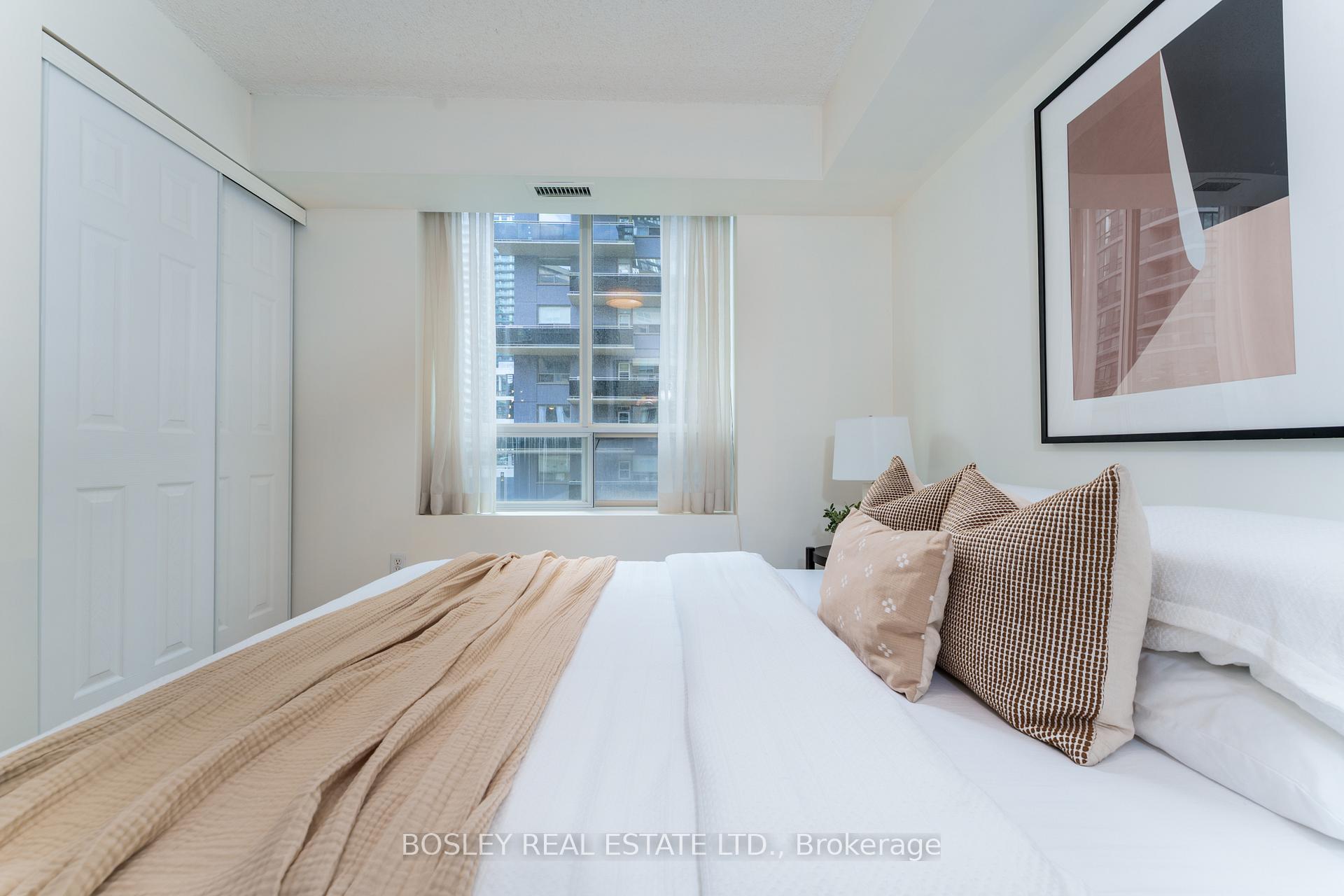Photo 27 of Unit 312, 188 Redpath Avenue, Toronto, Mount Pleasant West — HOMEH