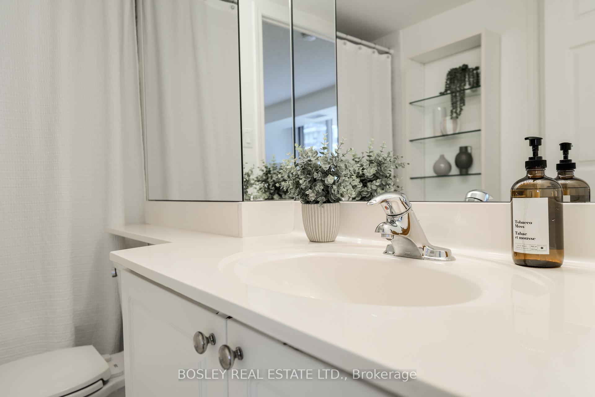 Photo 29 of Unit 312, 188 Redpath Avenue, Toronto, Mount Pleasant West — HOMEH