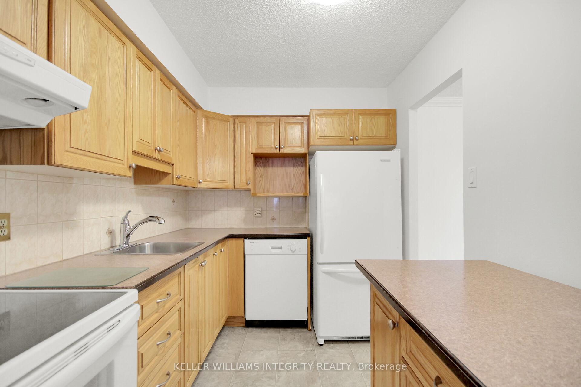 Photo 12 of Unit 1601, 158B Mcarthur Avenue, Ottawa, Vanier — HOMEH