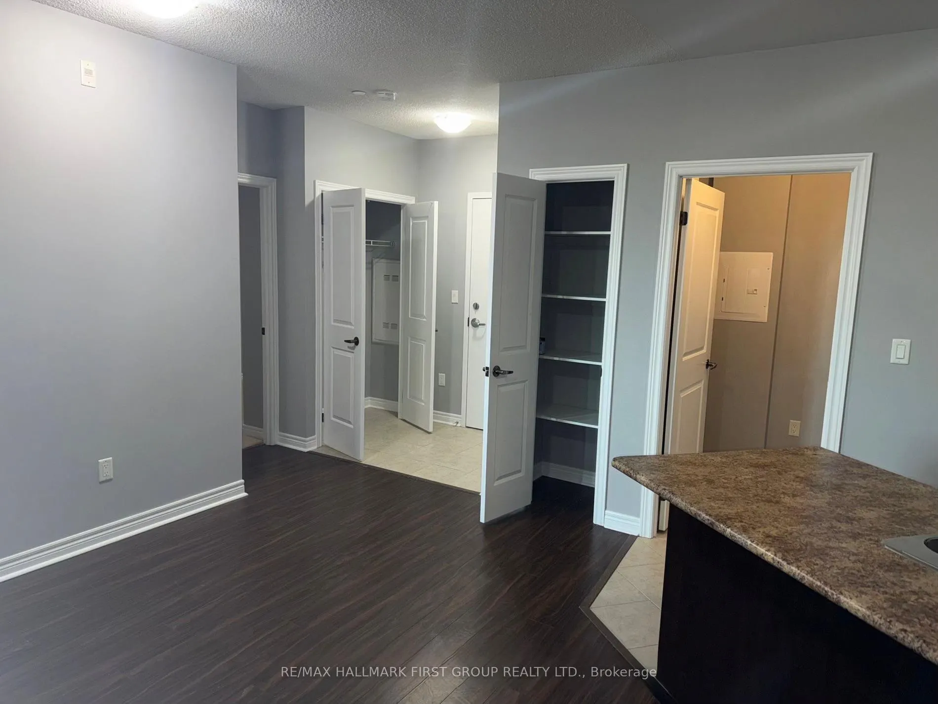 Photo 5 of Unit 310, 7400 Markham Road, Markham, Middlefield — HOMEH