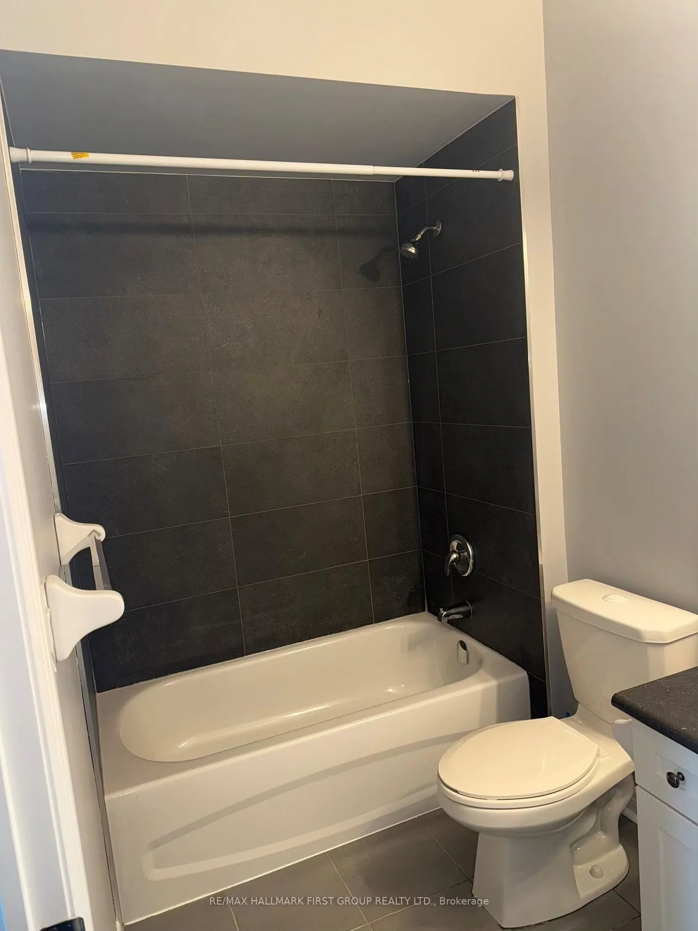 Photo 11 of Unit 310, 7400 Markham Road, Markham, Middlefield — HOMEH
