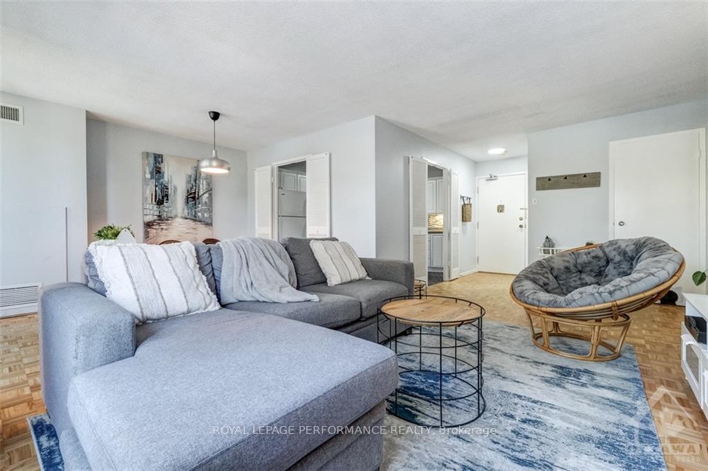 Photo 9 of Unit 415, 2951 Riverside Drive, Ottawa, Mooneys Bay/Riverside Park — HOMEH
