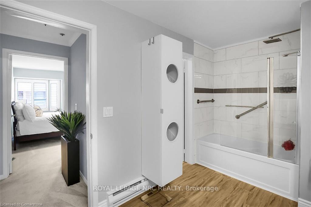 Photo 25 of Unit 302, 6 Niagara Street, Grimsby, Grimsby West — HOMEH