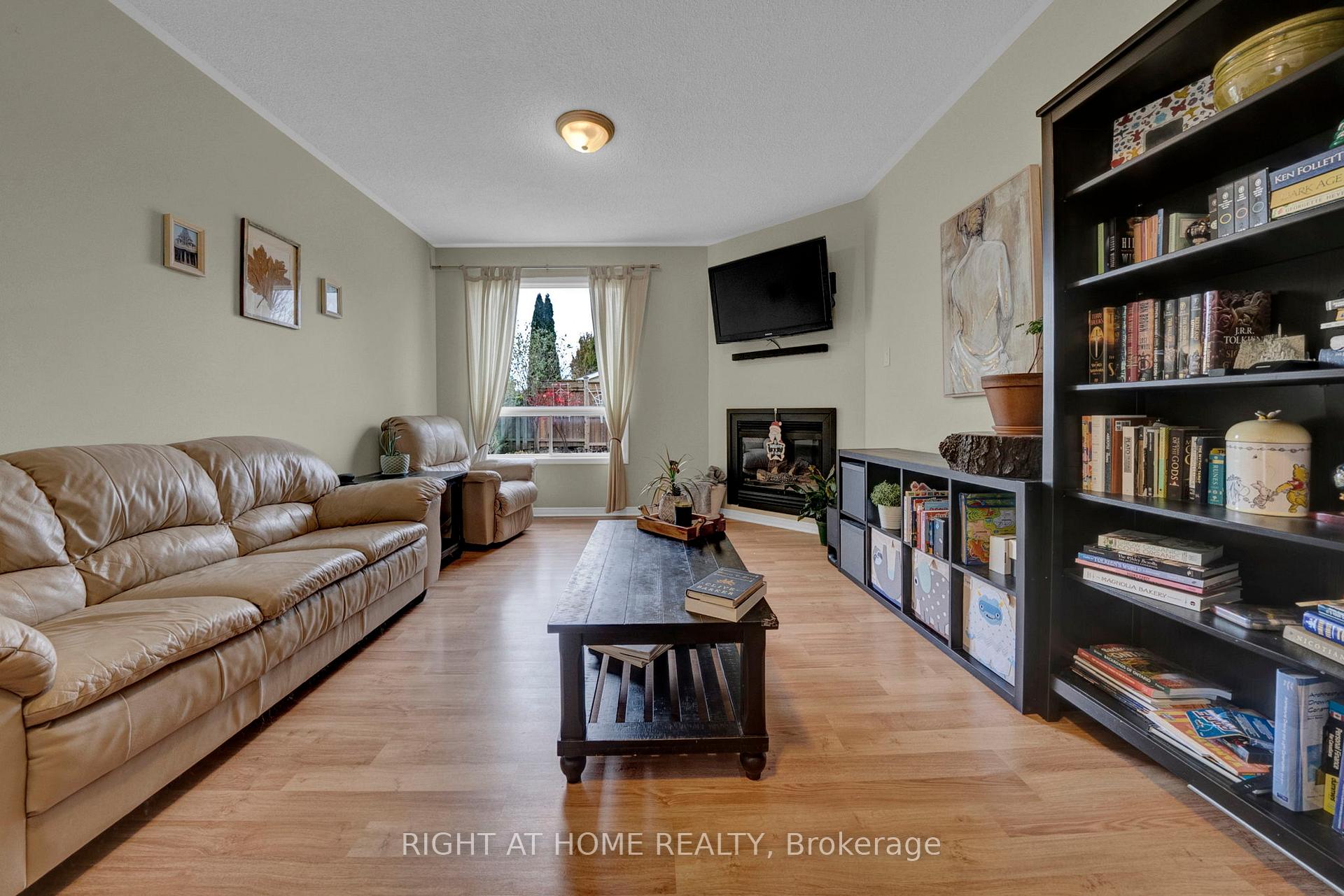 Photo 8 of 170 High Street, Clarington, Bowmanville — HOMEH