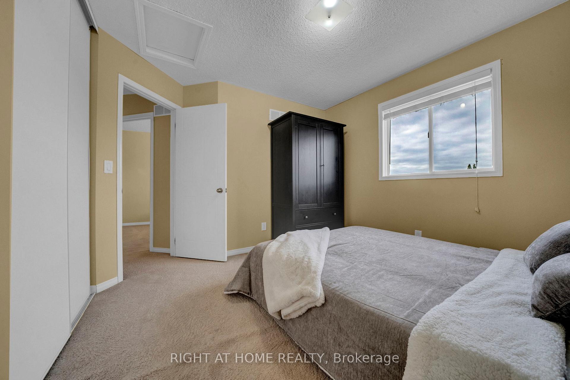 Photo 14 of 170 High Street, Clarington, Bowmanville — HOMEH