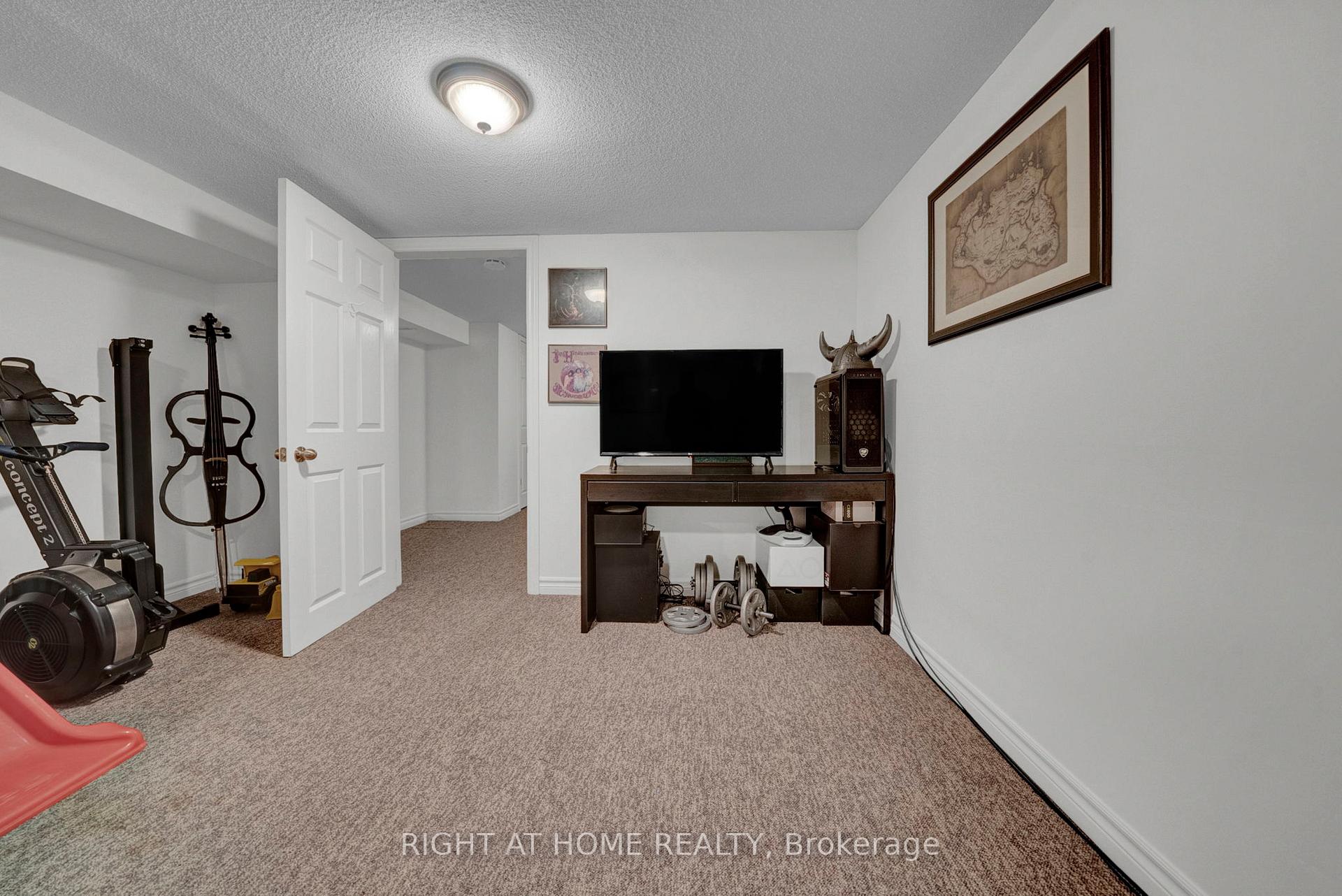 Photo 22 of 170 High Street, Clarington, Bowmanville — HOMEH