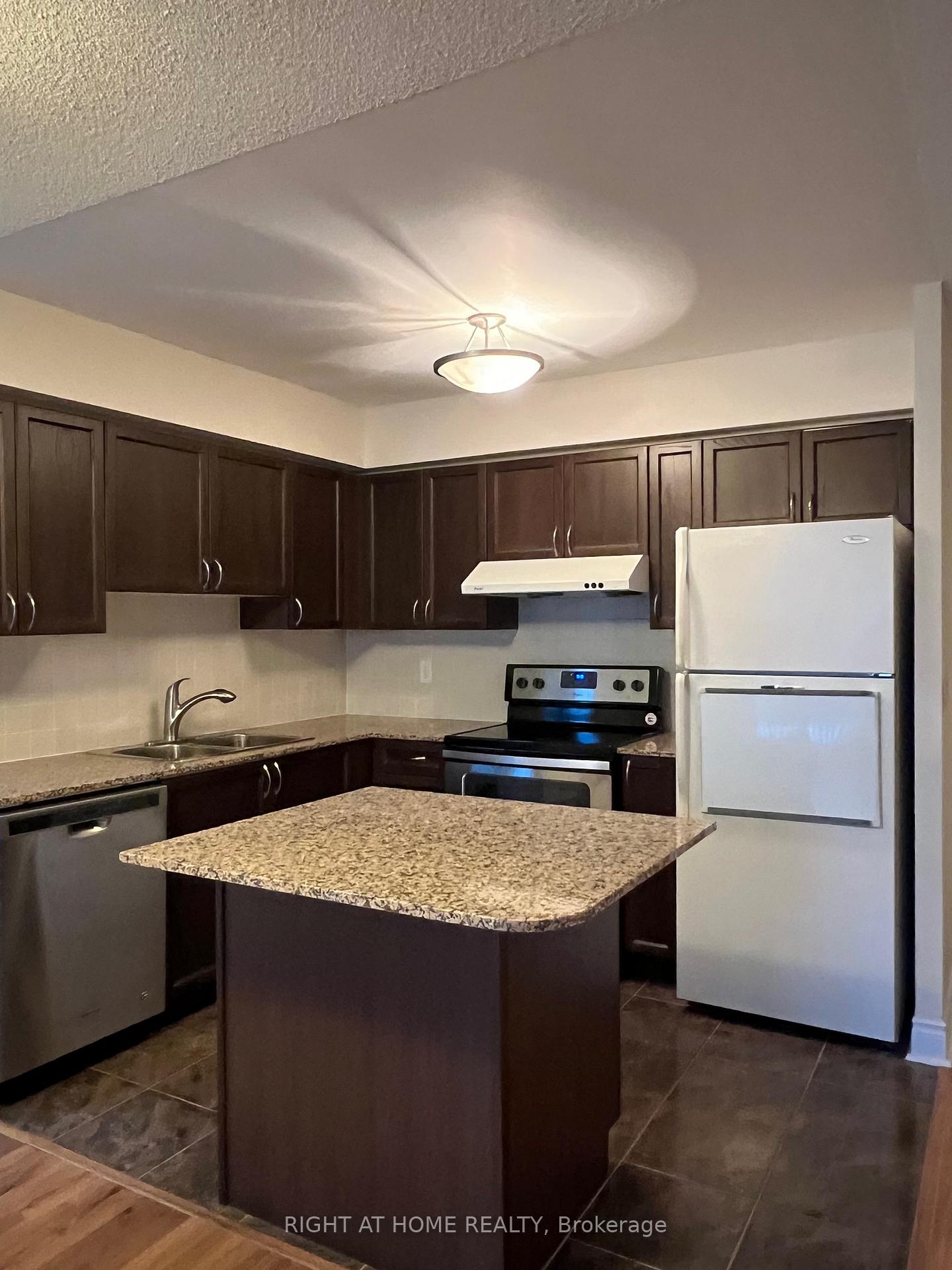 Photo 5 of Unit 602, 55 South Town Centre Boulevard, Markham, Unionville — HOMEH