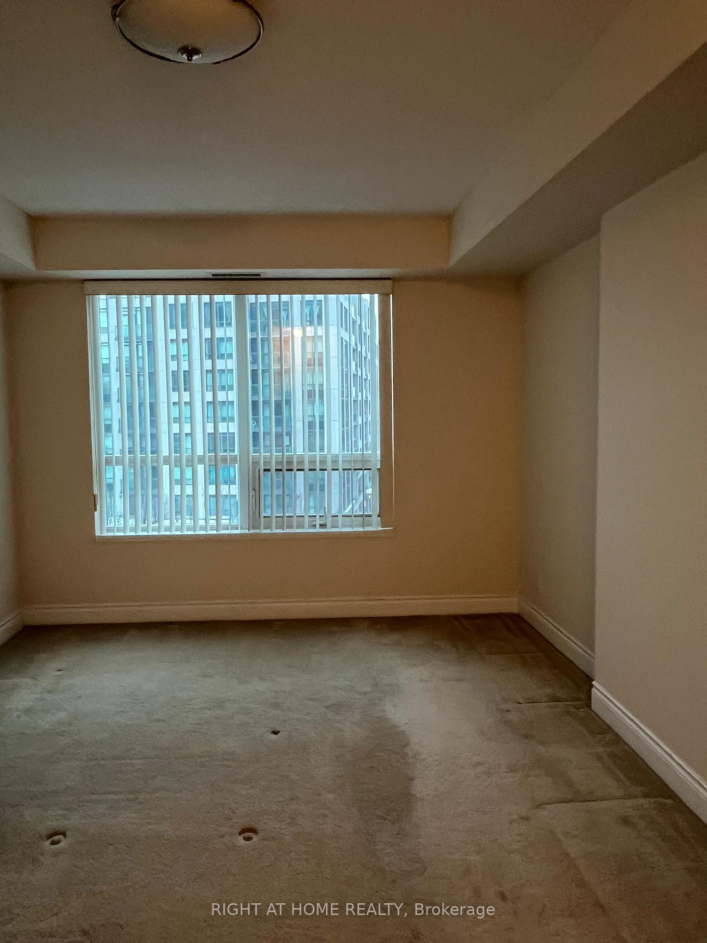 Photo 7 of Unit 602, 55 South Town Centre Boulevard, Markham, Unionville — HOMEH