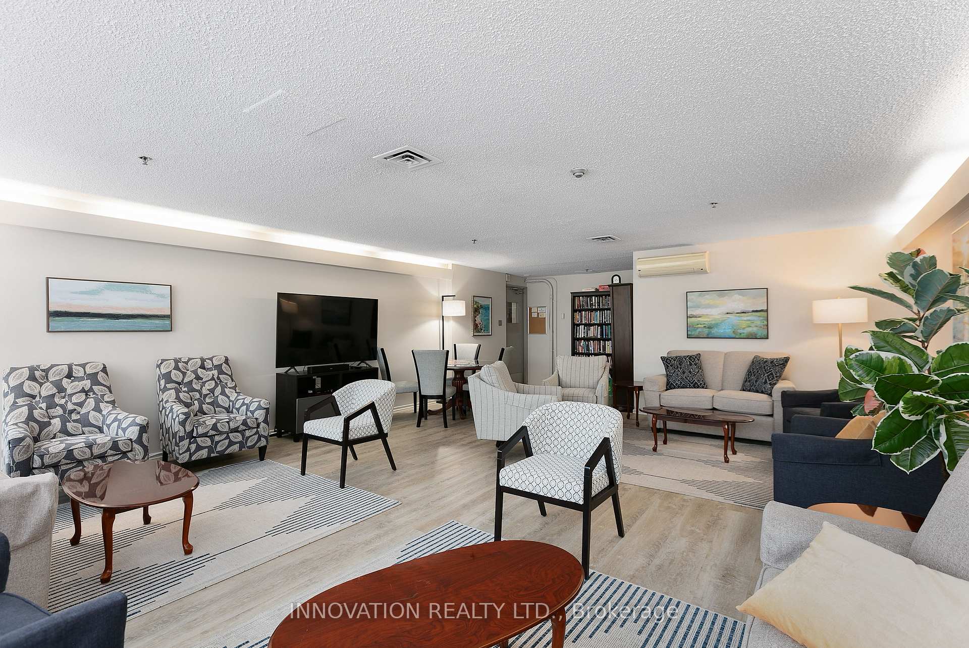 Photo 21 of Unit 1002, 1081 Ambleside Drive, Ottawa, Woodroffe — HOMEH