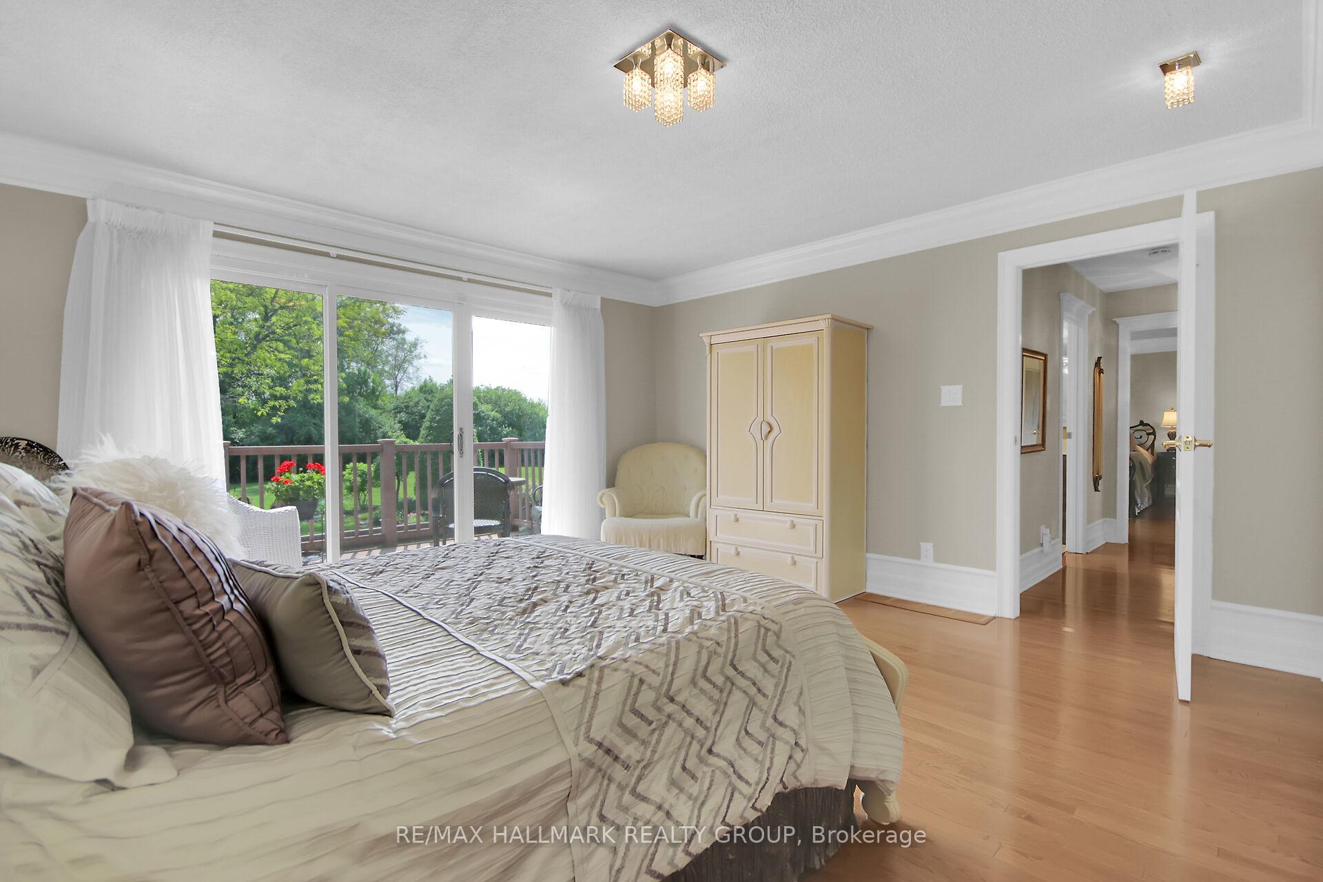 Photo 19 of 216 Grandview Road, Ottawa, Crystal Bay/Rocky Point — HOMEH