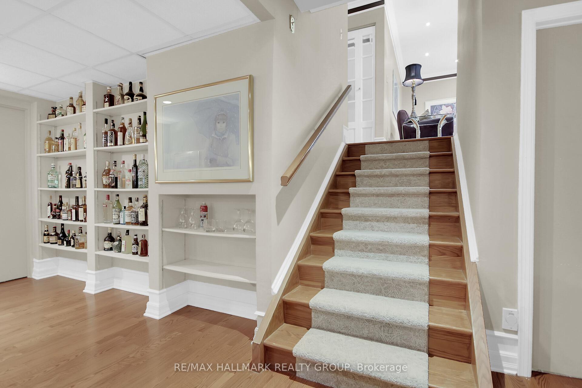 Photo 31 of 216 Grandview Road, Ottawa, Crystal Bay/Rocky Point — HOMEH