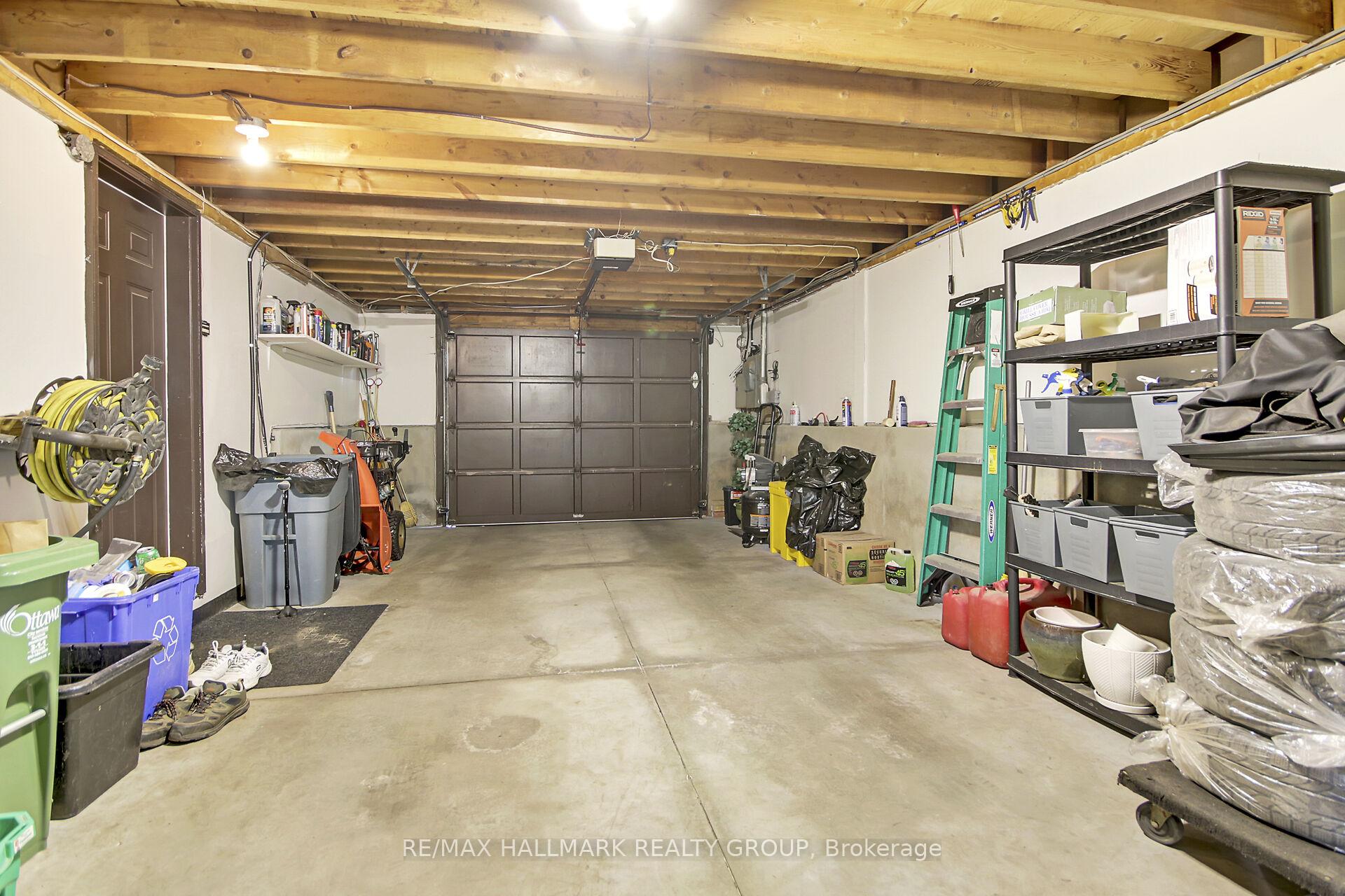 Photo 49 of 216 Grandview Road, Ottawa, Crystal Bay/Rocky Point — HOMEH