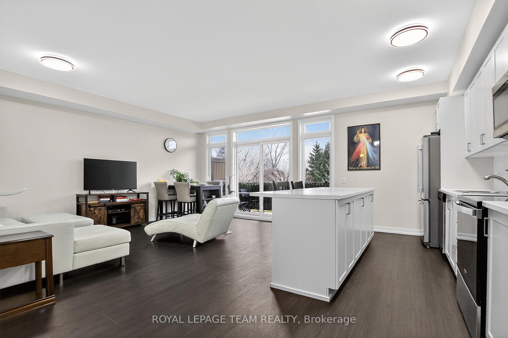 Photo 9 of Unit C, 225 Citiplace Drive, Ottawa, Merivale Industrial Park/Citiplace — HOMEH