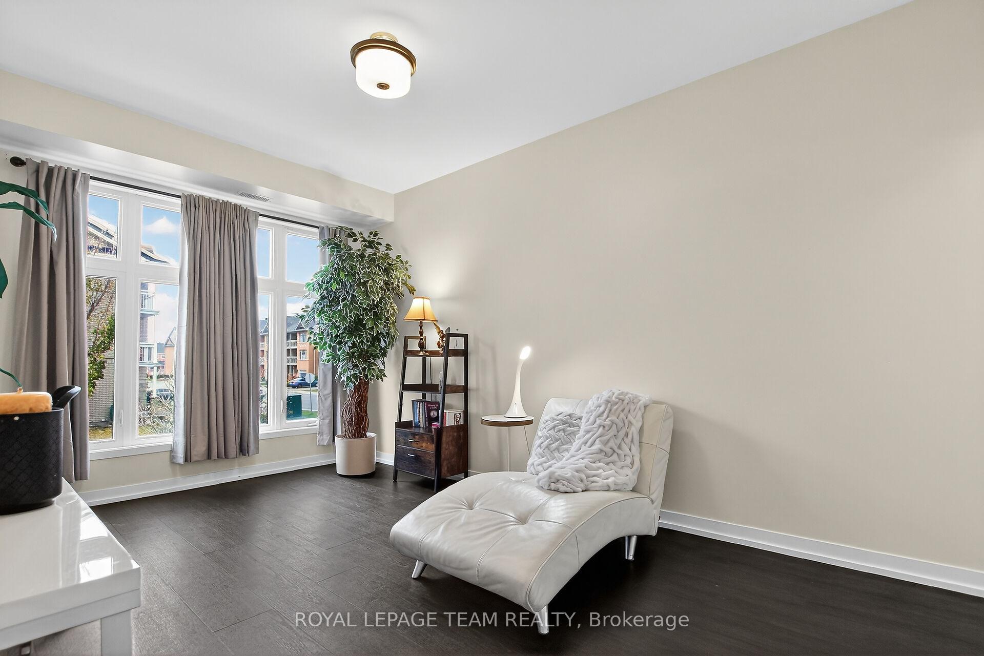Photo 19 of Unit C, 225 Citiplace Drive, Ottawa, Merivale Industrial Park/Citiplace — HOMEH