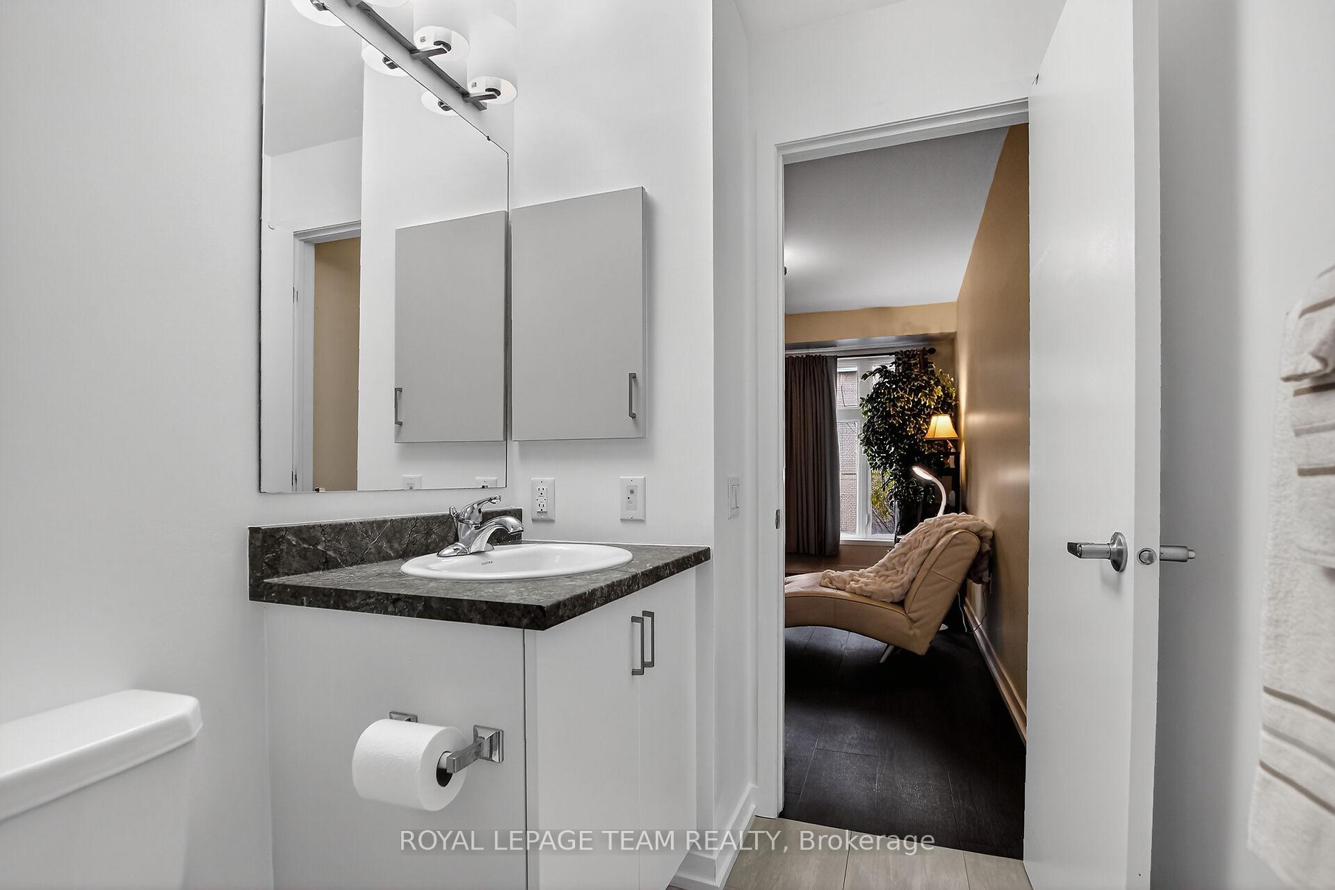 Photo 22 of Unit C, 225 Citiplace Drive, Ottawa, Merivale Industrial Park/Citiplace — HOMEH